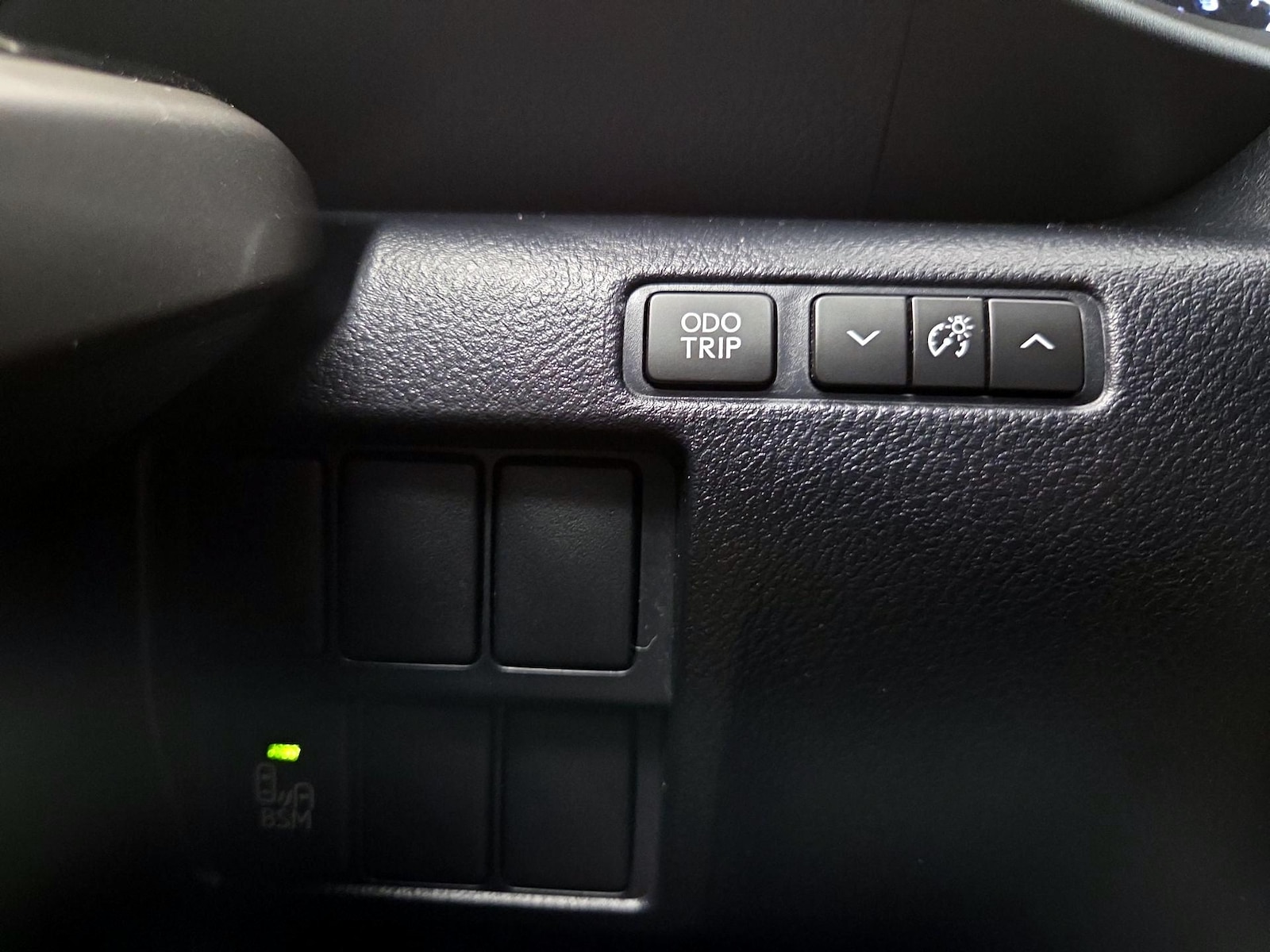 2016 Lexus IS 350 - Photo 14