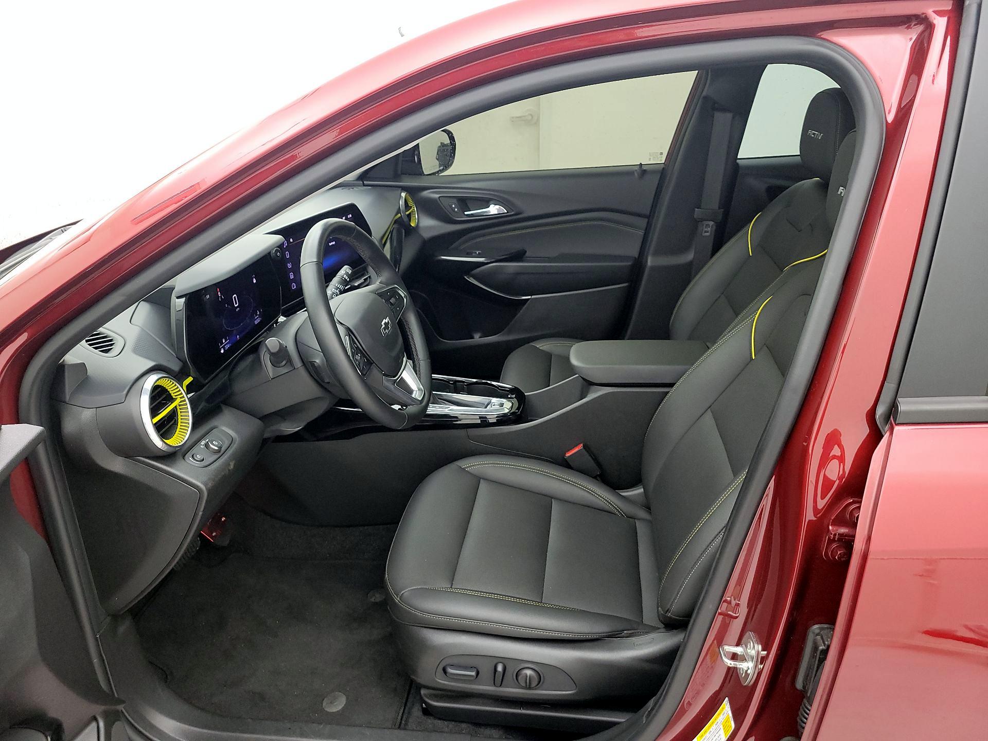 Thumbnail: 2024 Chevrolet Trax - 11