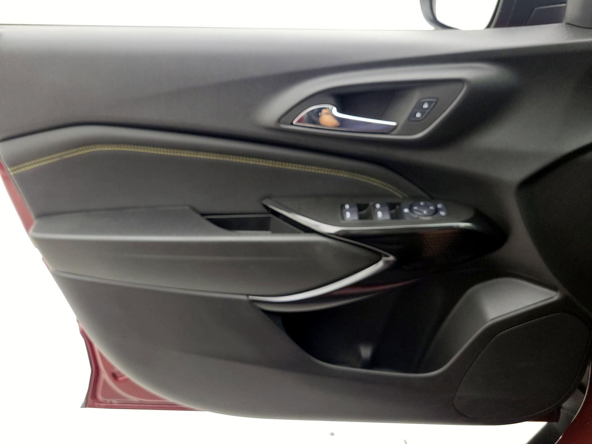 Thumbnail: 2024 Chevrolet Trax - 12