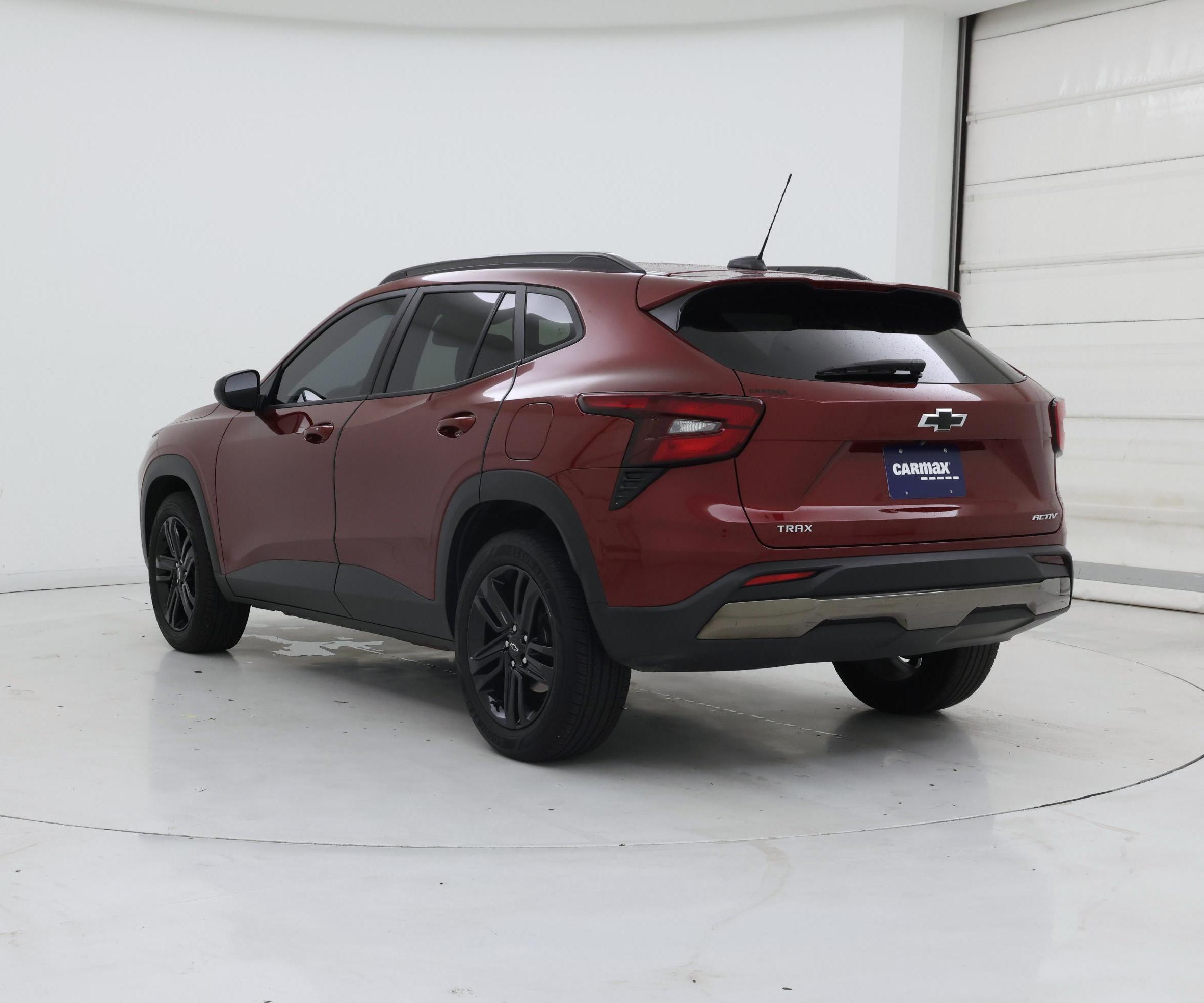 Thumbnail: 2024 Chevrolet Trax - 2