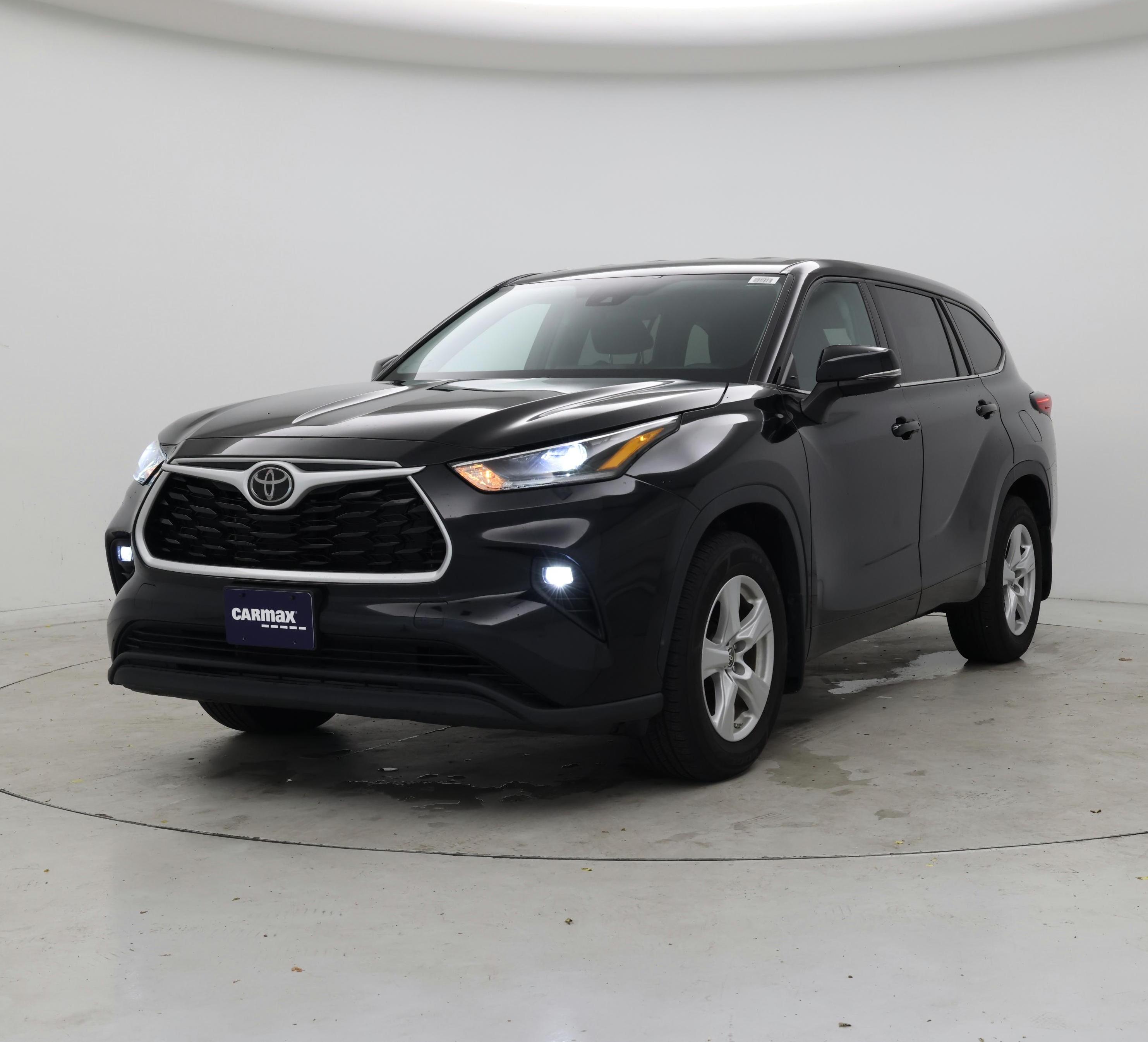 Thumbnail: 2021 Toyota Highlander - 4