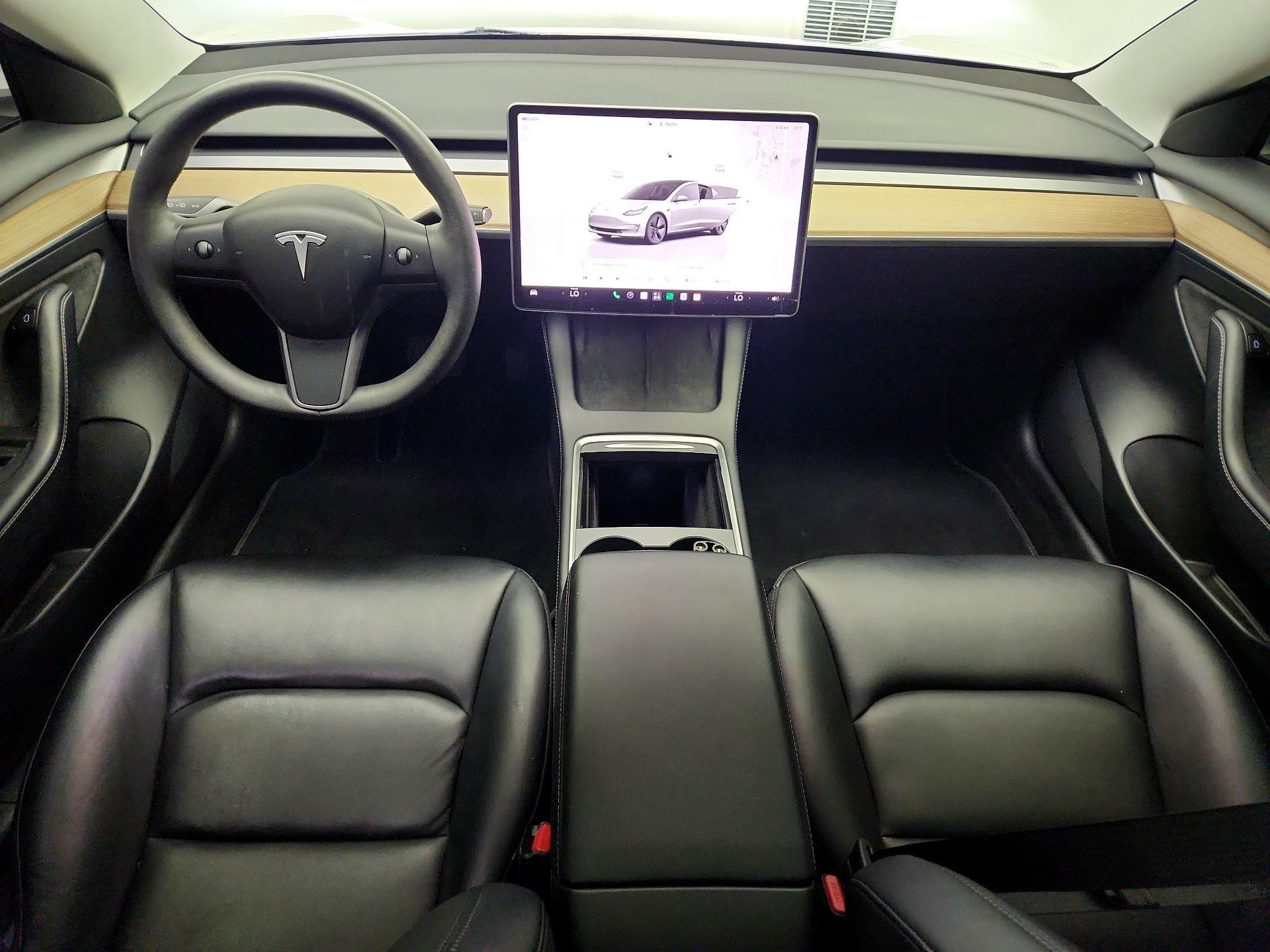 Thumbnail: 2023 Tesla Model 3 - 9