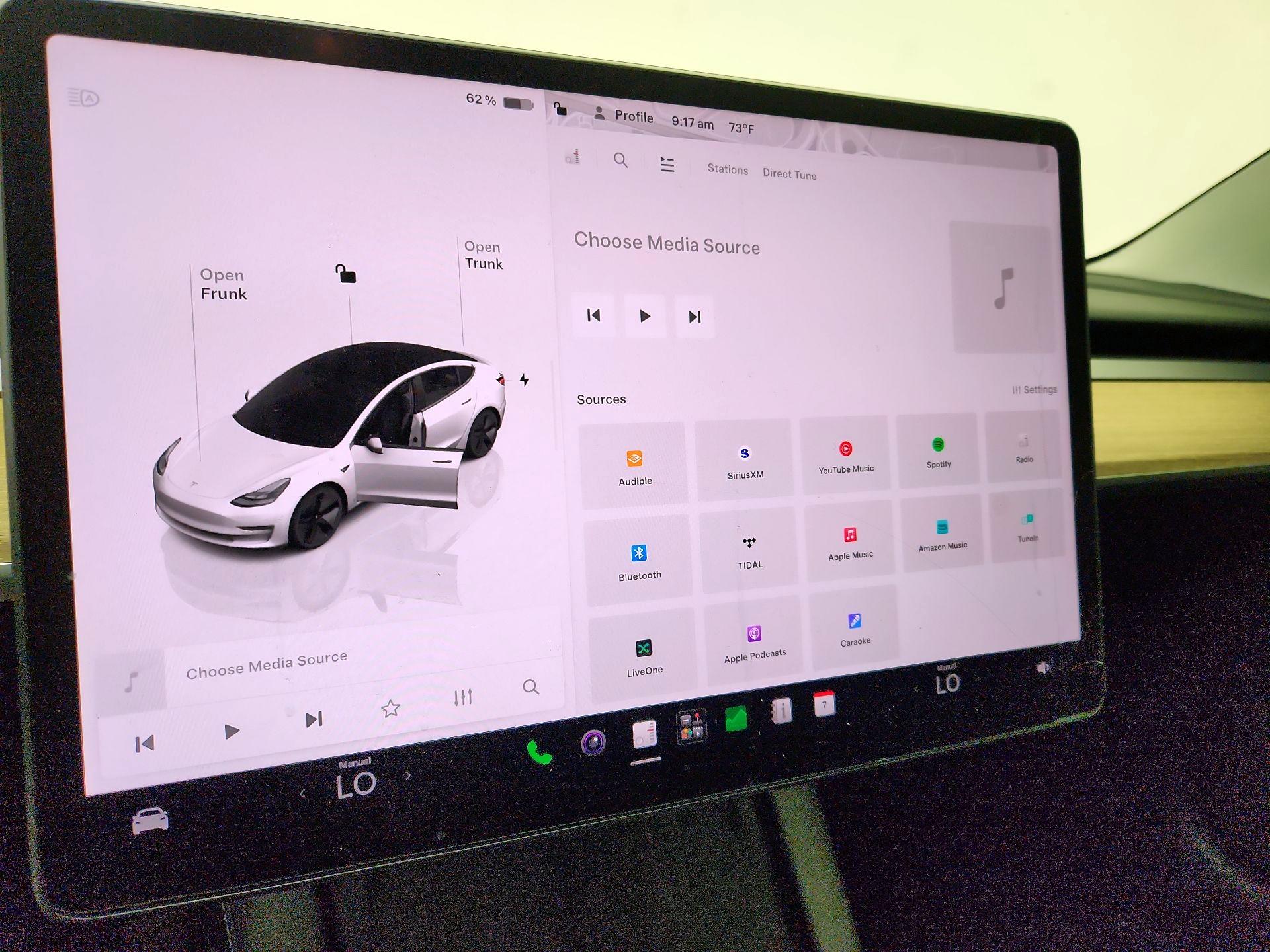 Thumbnail: 2023 Tesla Model 3 - 16