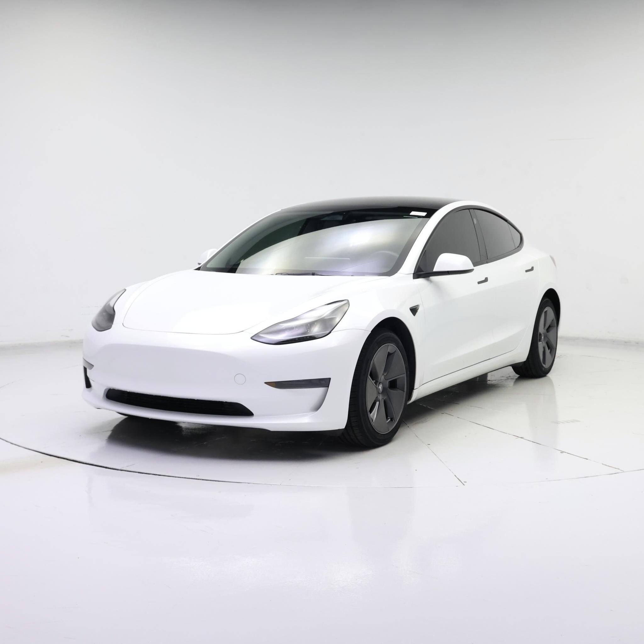 Thumbnail: 2023 Tesla Model 3 - 4
