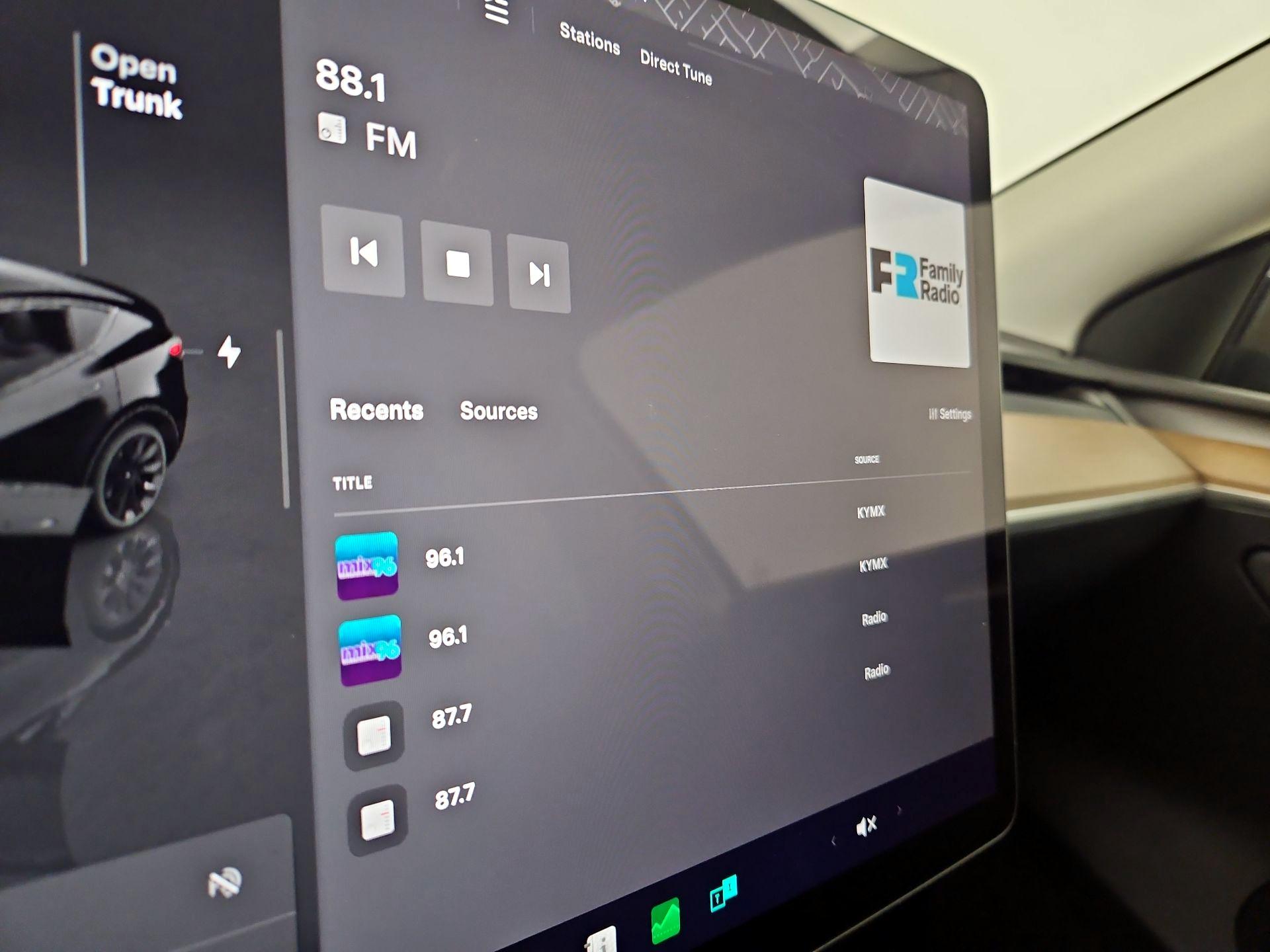 Thumbnail: 2023 Tesla Model Y - 15