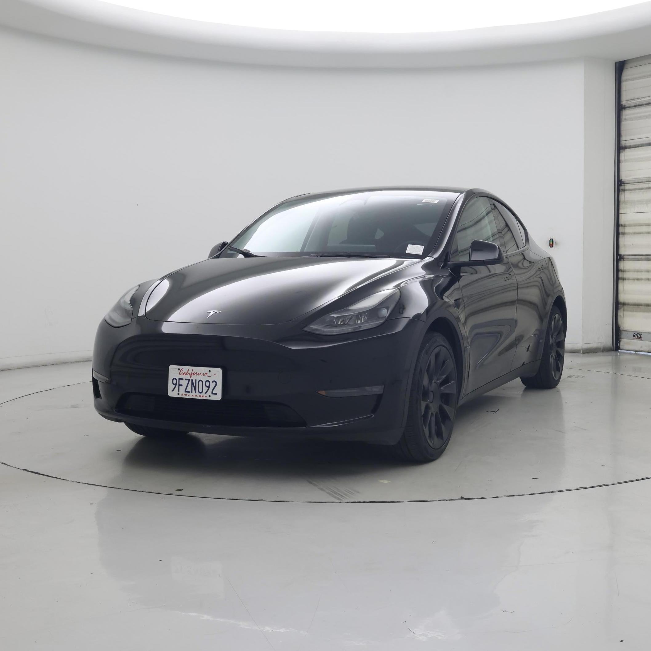Thumbnail: 2023 Tesla Model Y - 4