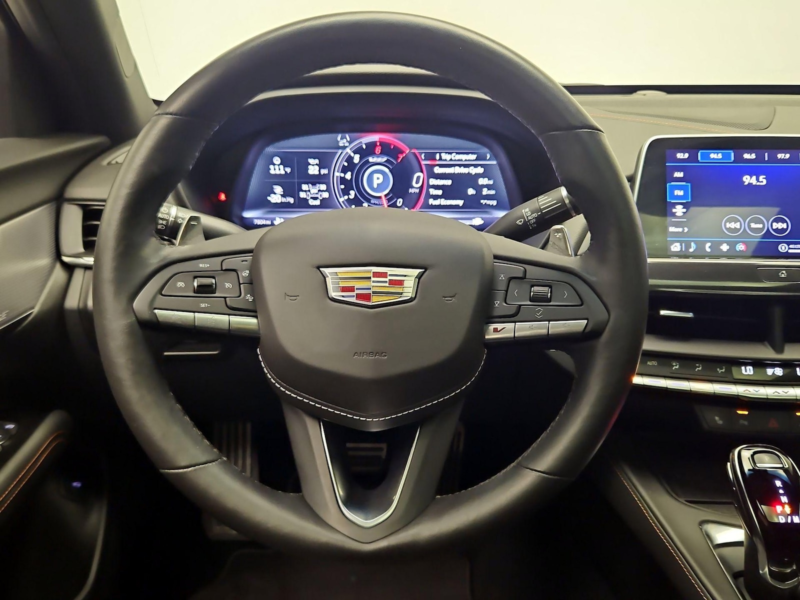 2024 Cadillac CT4 V-Series - Photo 11