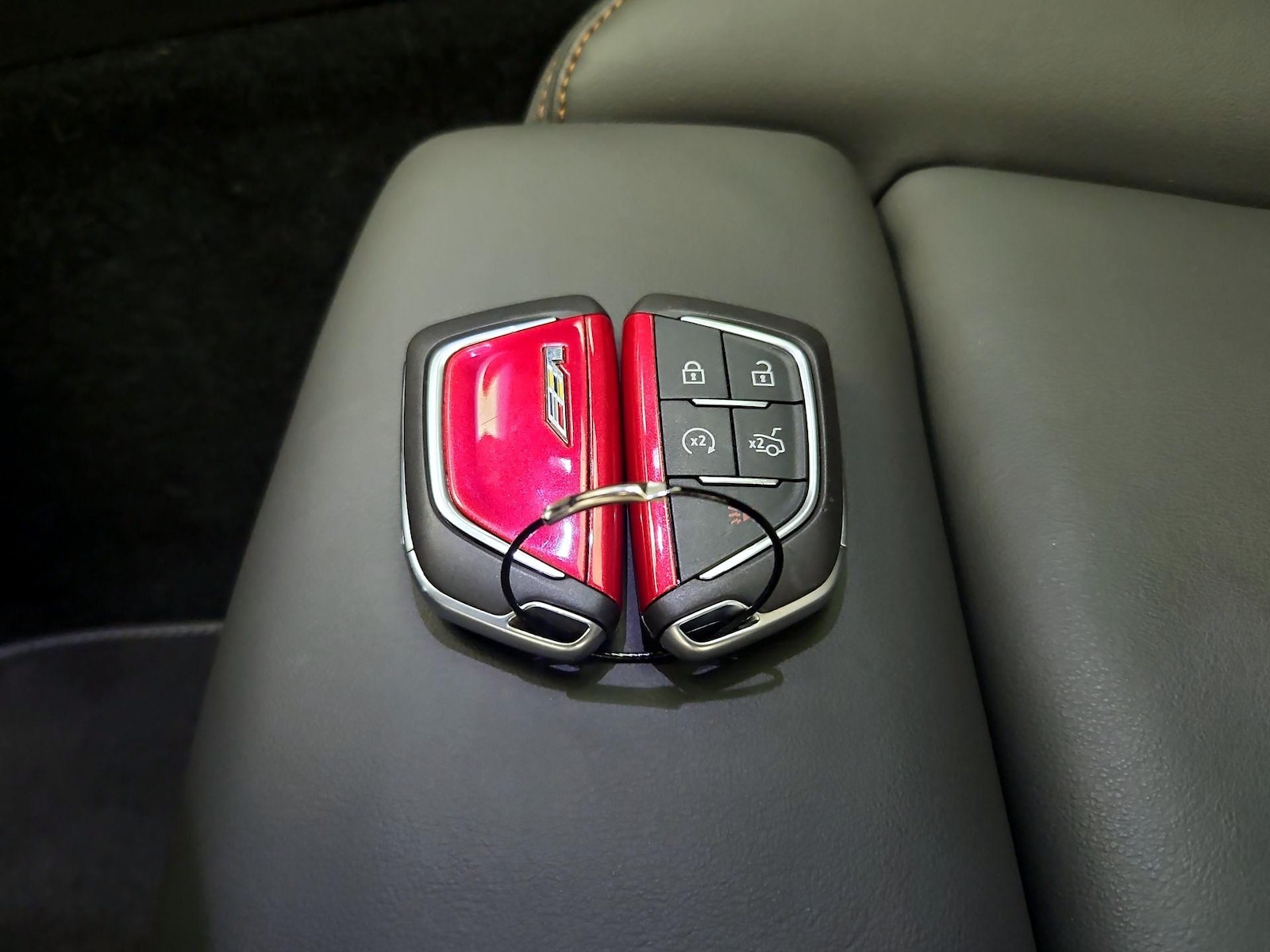 2024 Cadillac CT4 V-Series - Photo 23