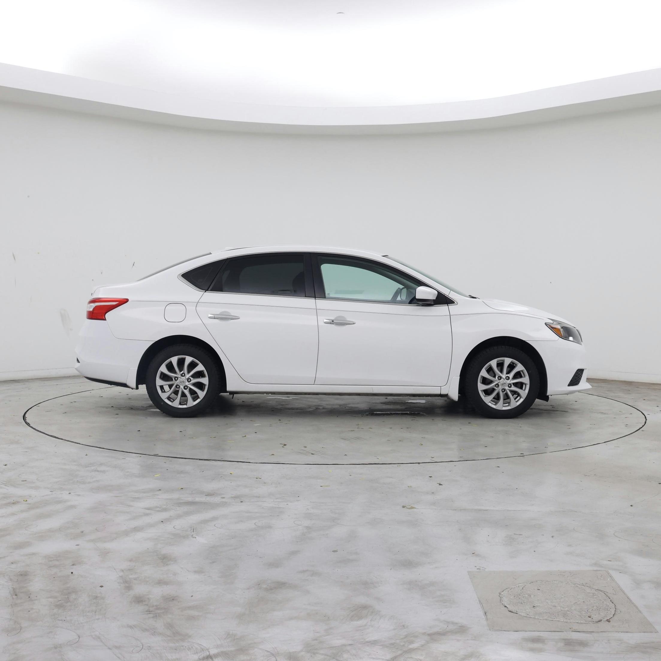 Thumbnail: 2019 Nissan Sentra - 7