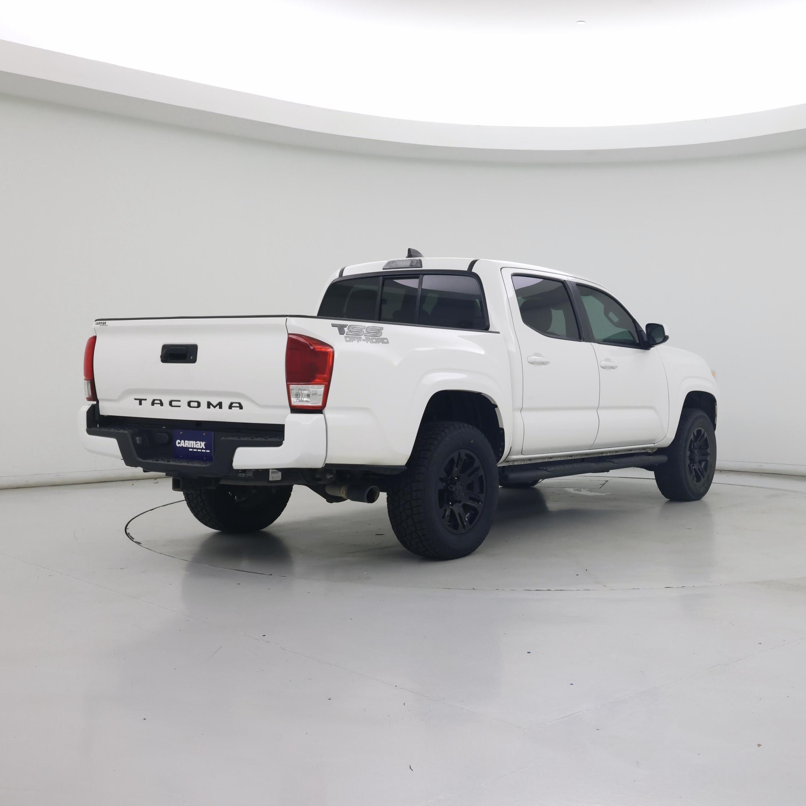 Thumbnail: 2021 Toyota Tacoma - 8