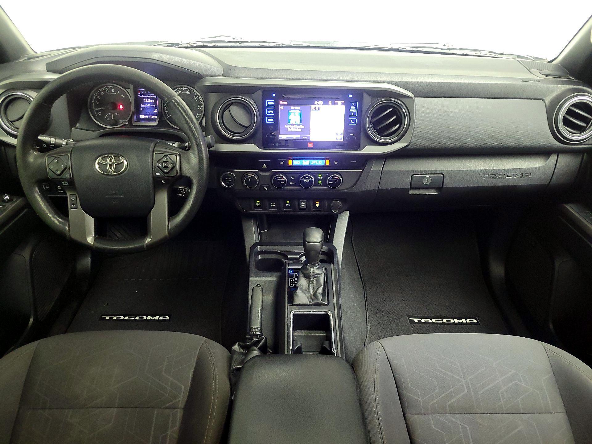Thumbnail: 2017 Toyota Tacoma - 9