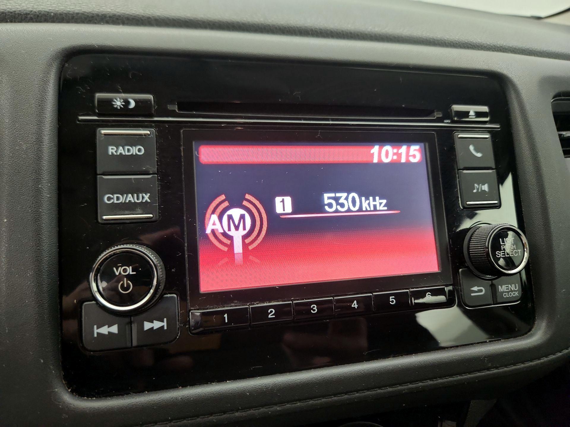 Thumbnail: 2018 Honda HR-V - 15