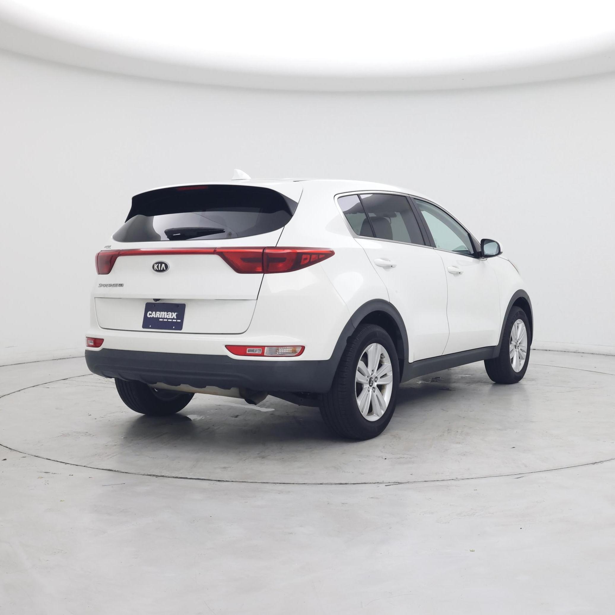 Thumbnail: 2017 Kia Sportage - 8