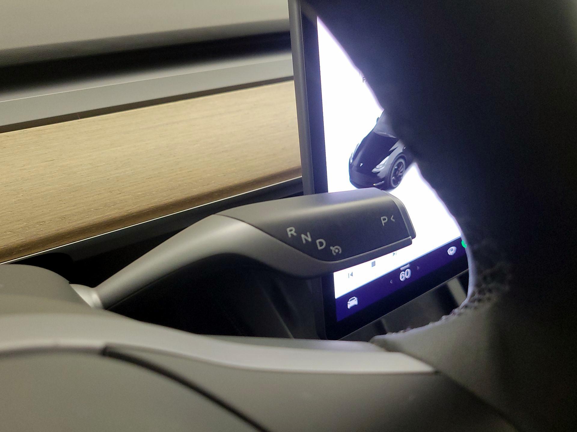 Thumbnail: 2022 Tesla Model Y - 17
