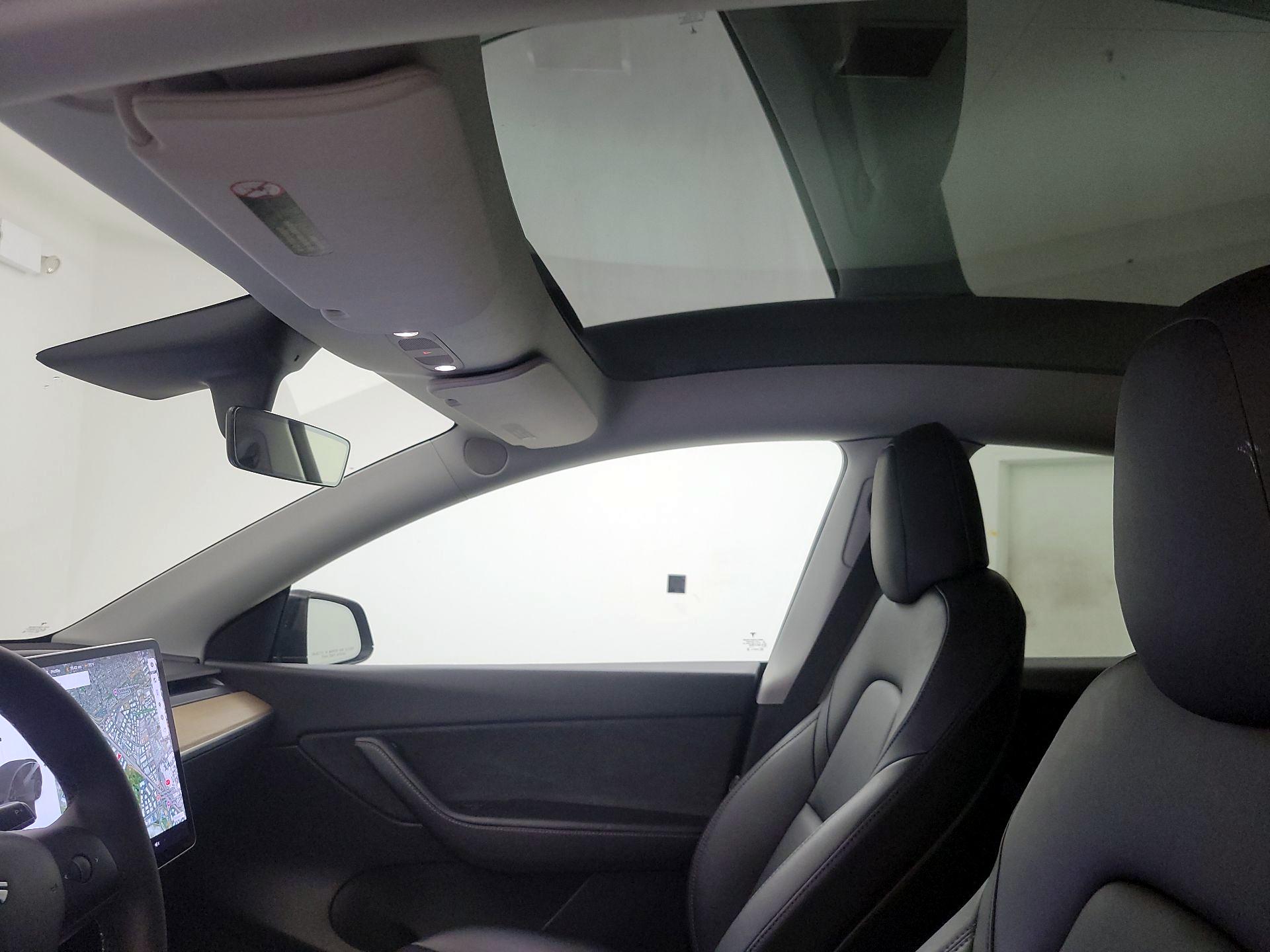 Thumbnail: 2022 Tesla Model Y - 19