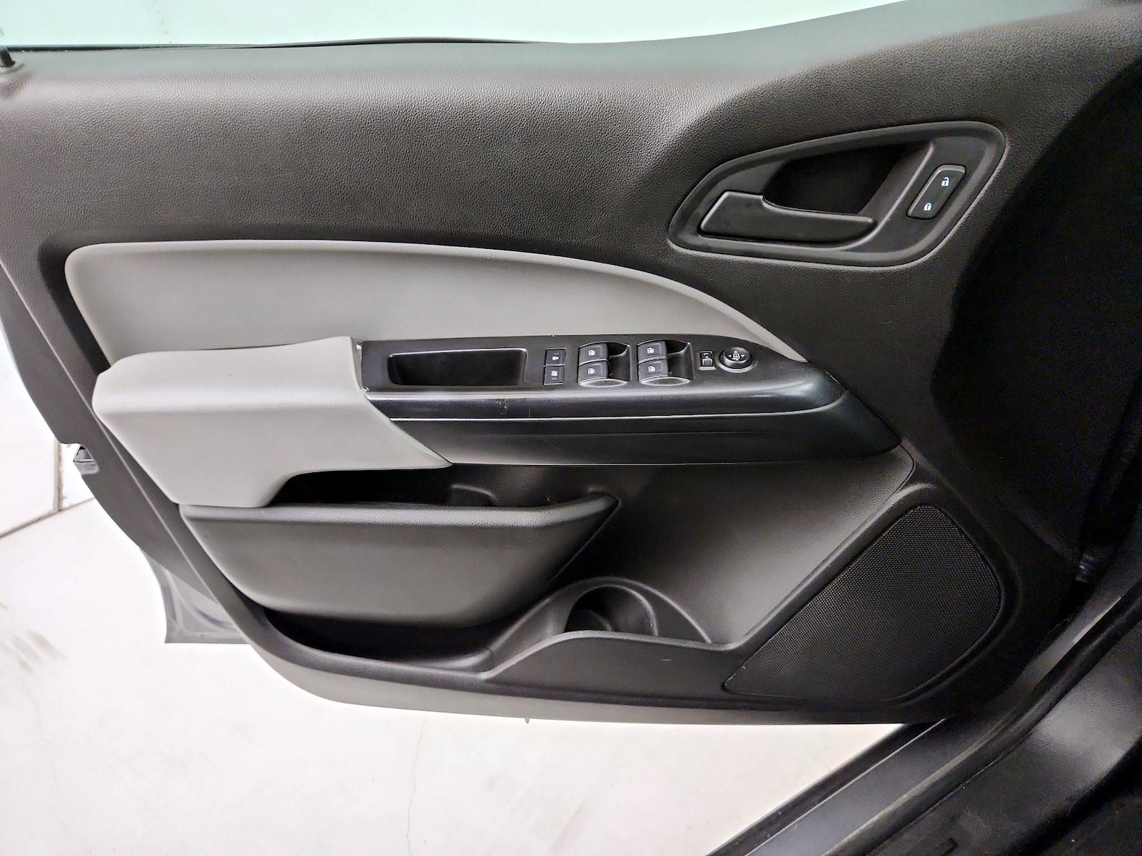 2019 Chevrolet Colorado Work Truck - Photo 13