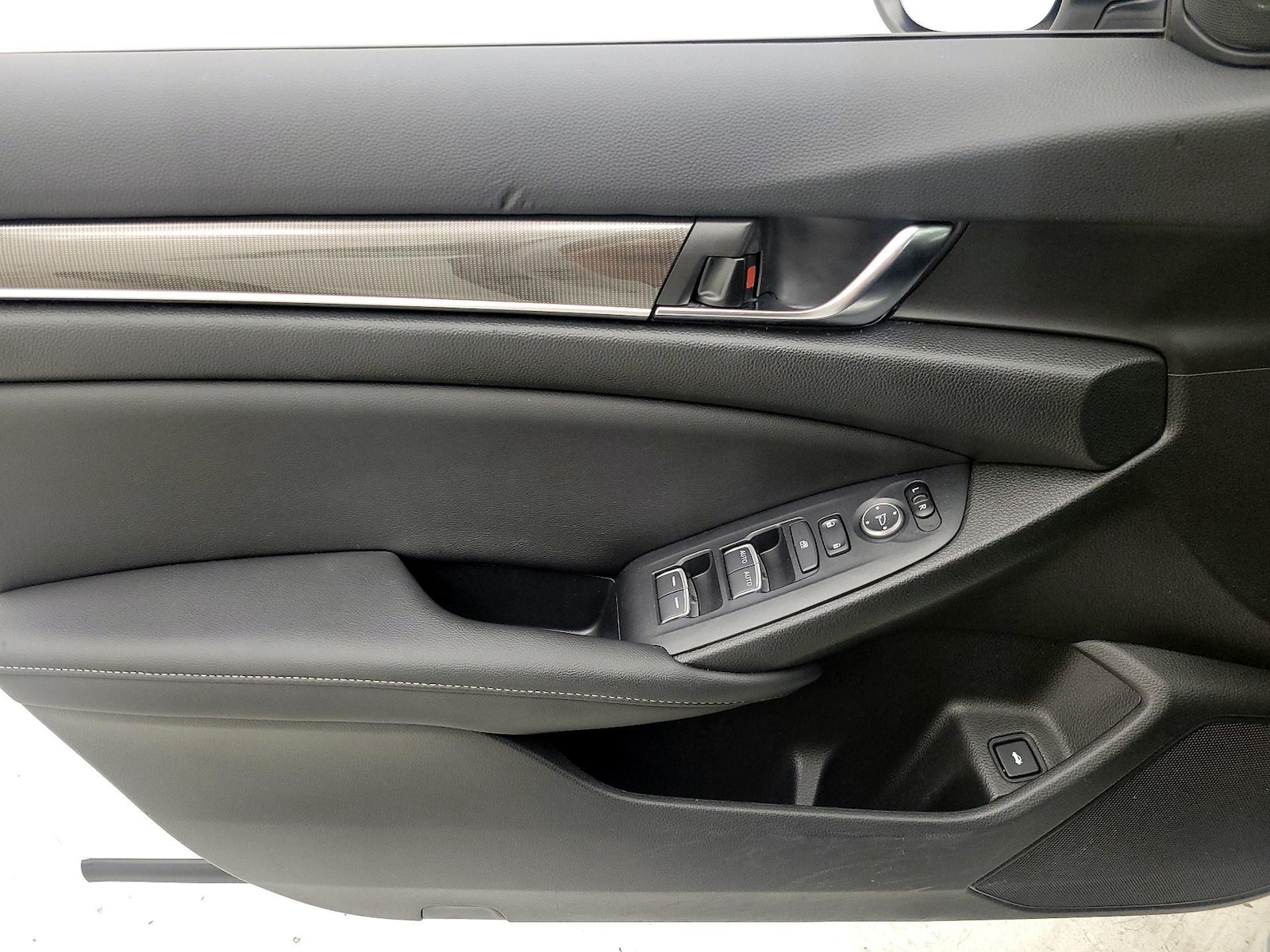 2022 Honda Accord Hybrid Sport - Photo 13