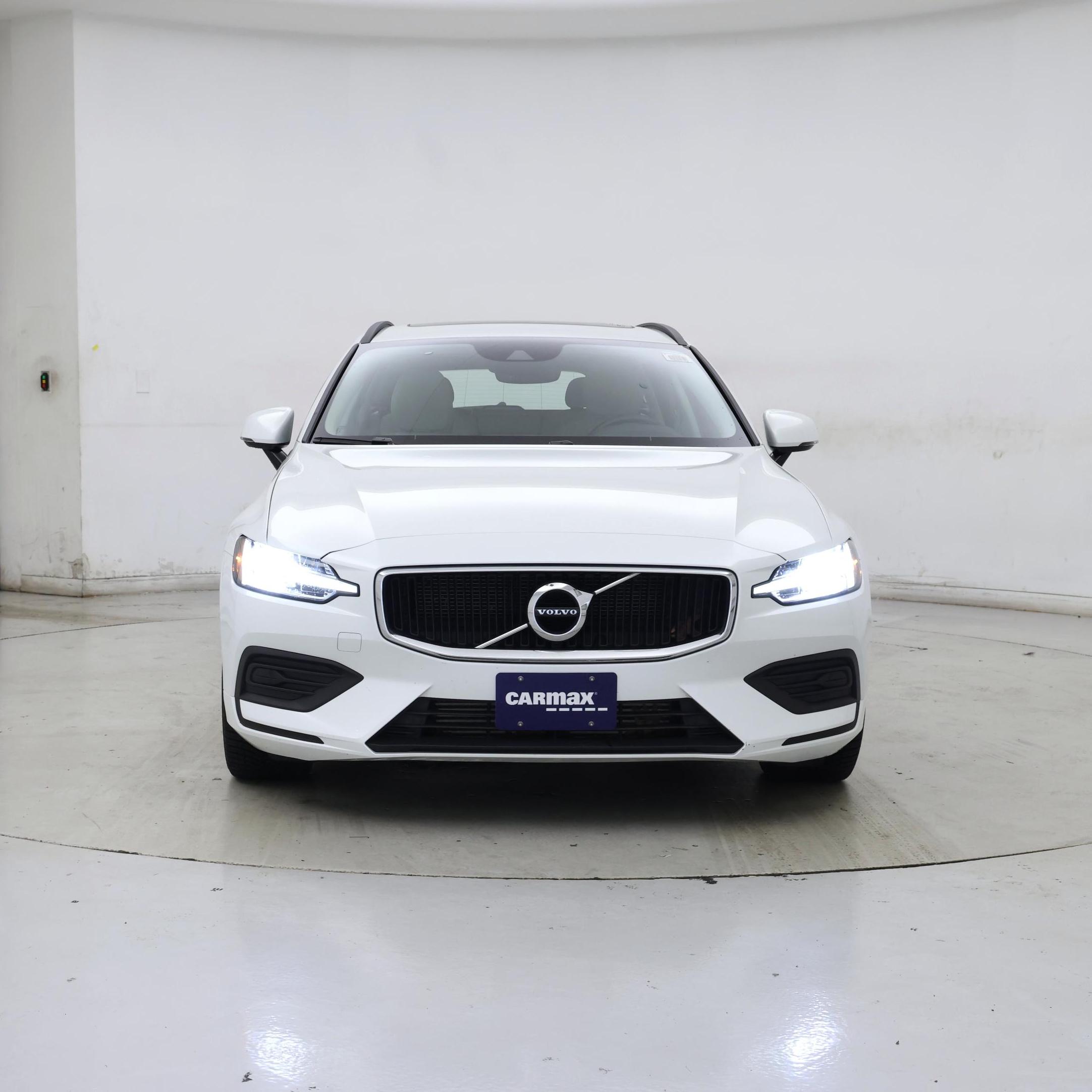 Thumbnail: 2019 Volvo V60 - 5
