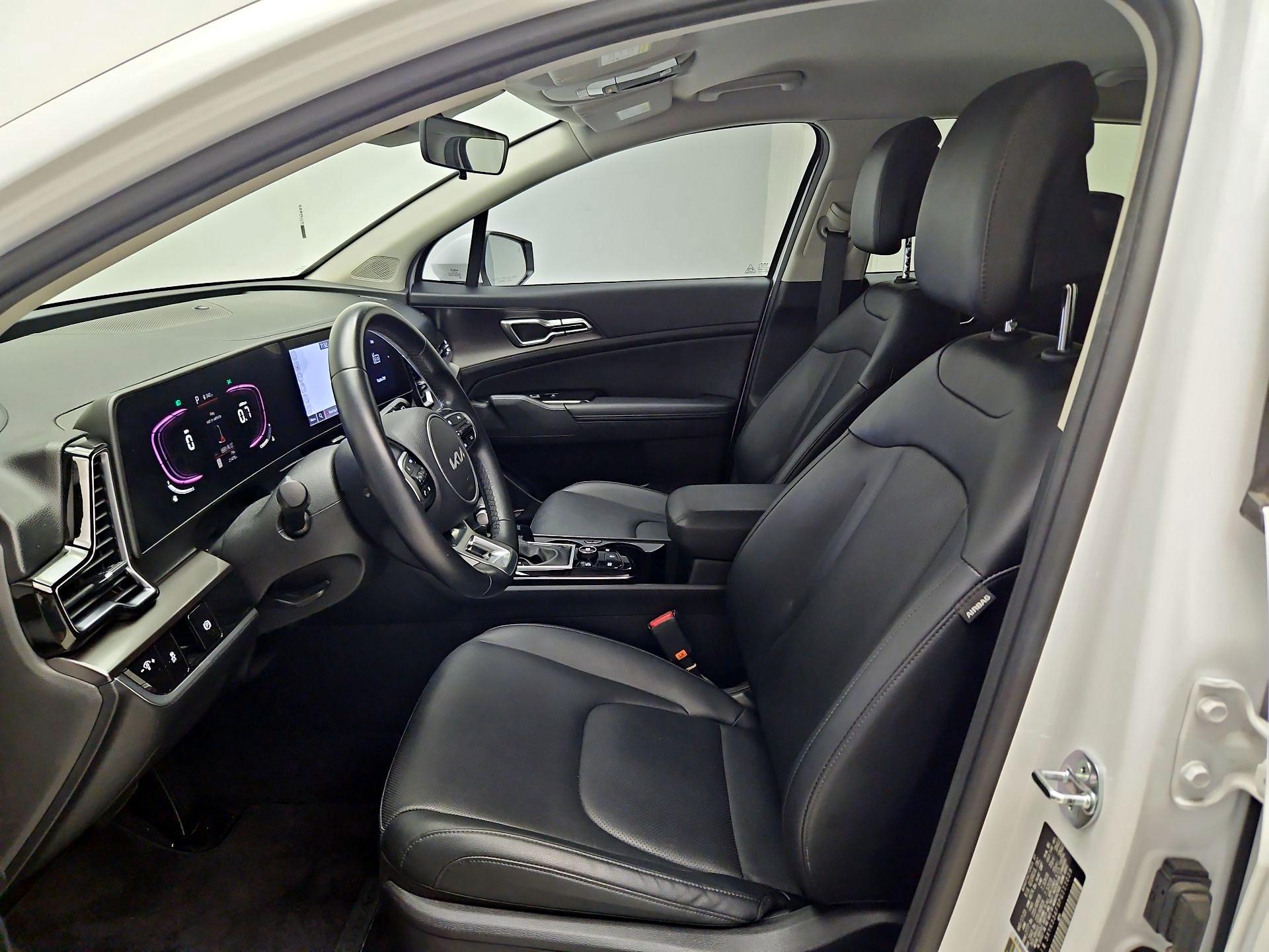 Thumbnail: 2023 Kia Sportage - 11