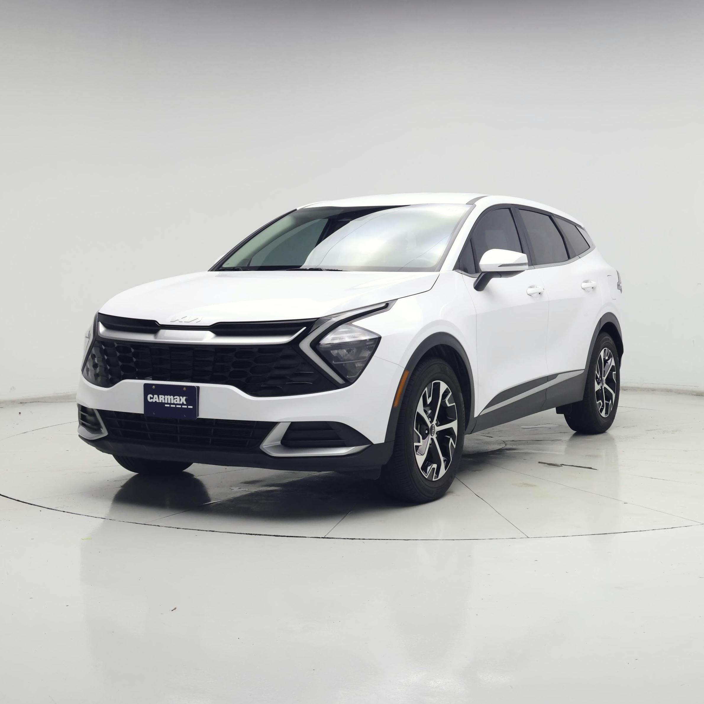 Thumbnail: 2023 Kia Sportage - 4