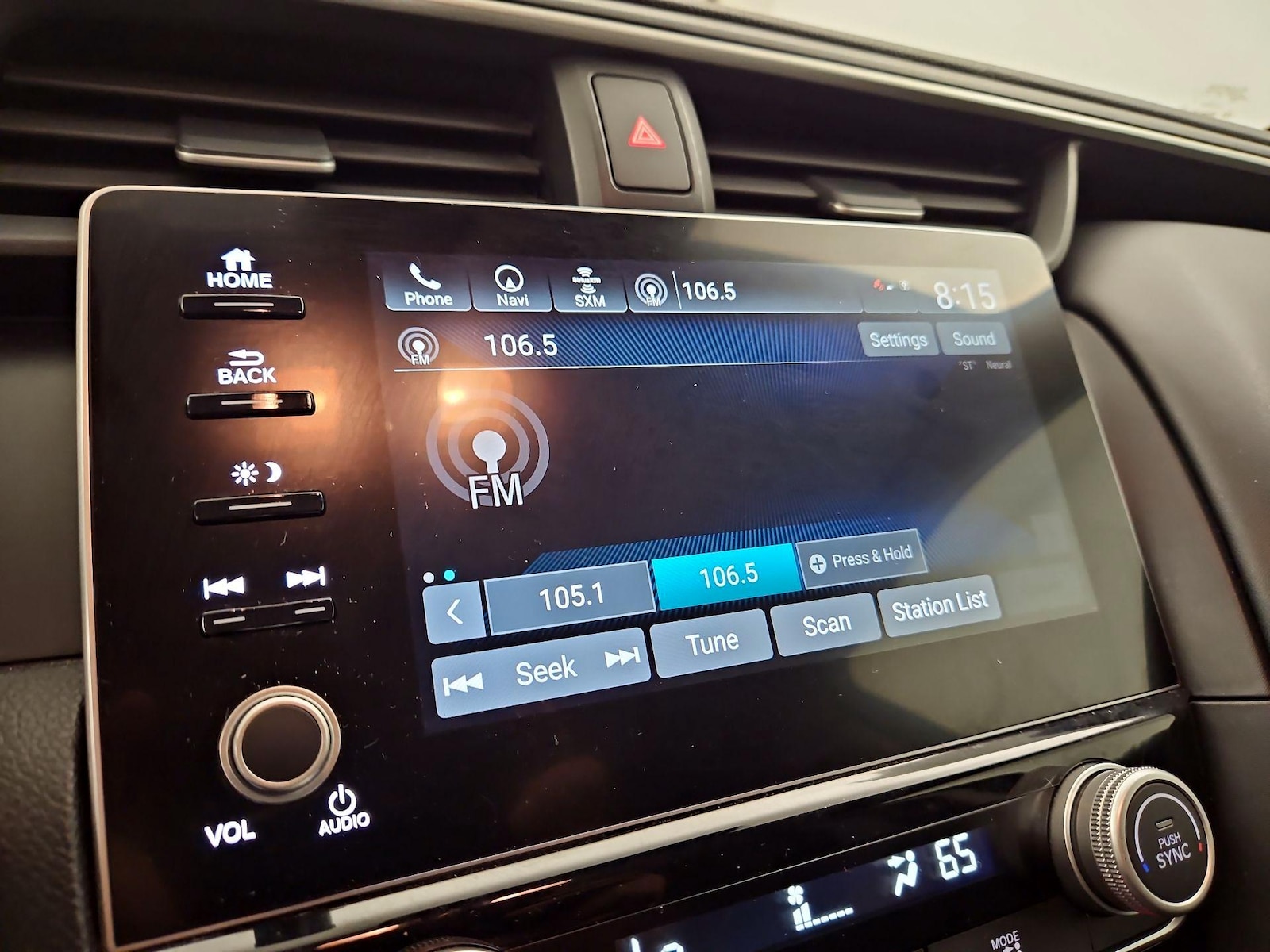 2019 Honda Insight Touring - Photo 17