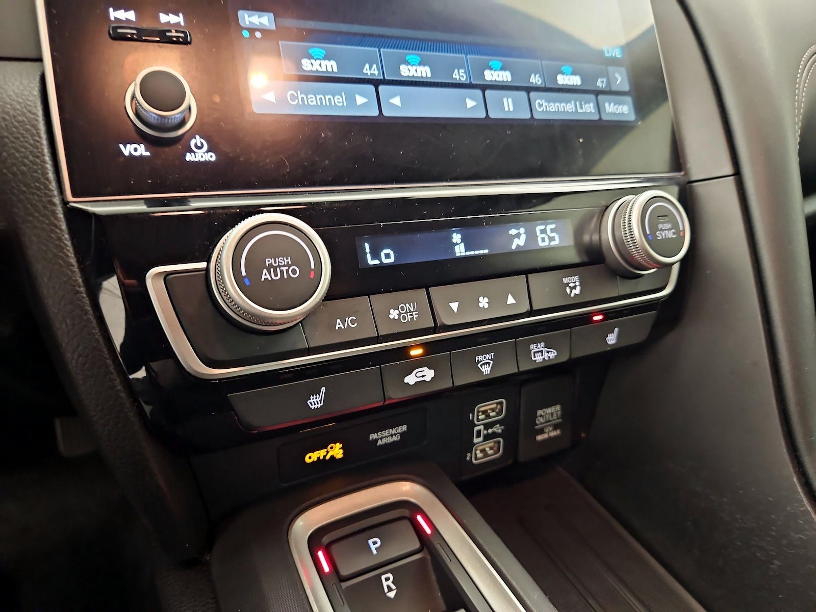 2019 Honda Insight Touring - Photo 18
