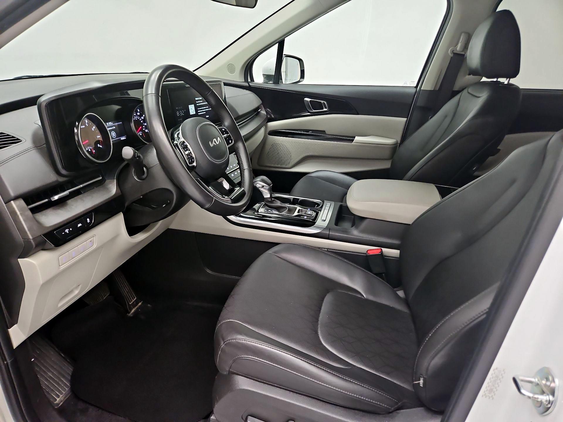 Thumbnail: 2024 Kia Carnival - 11