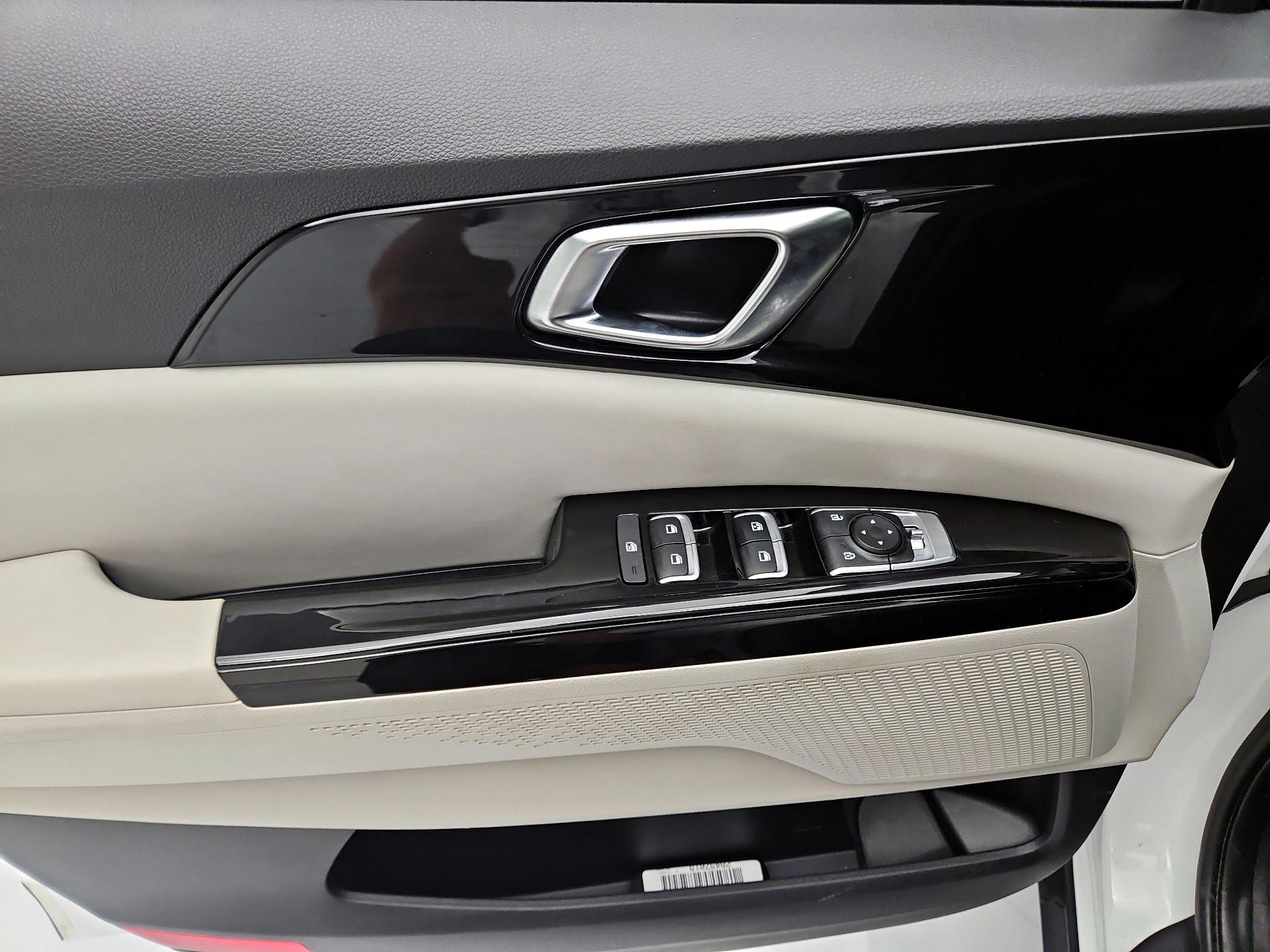 Thumbnail: 2024 Kia Carnival - 12