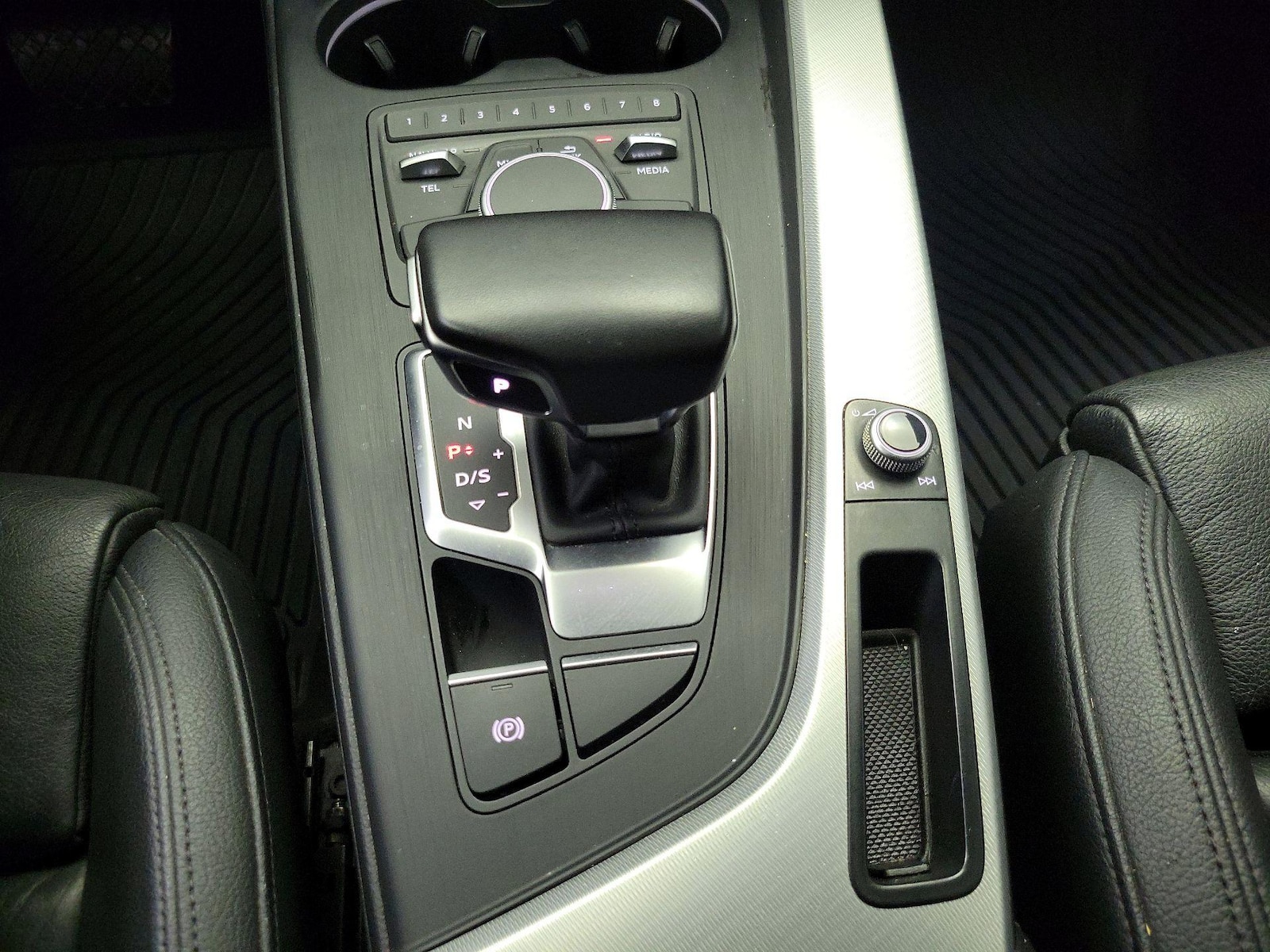 2017 Audi A4 Premium Plus - Photo 18