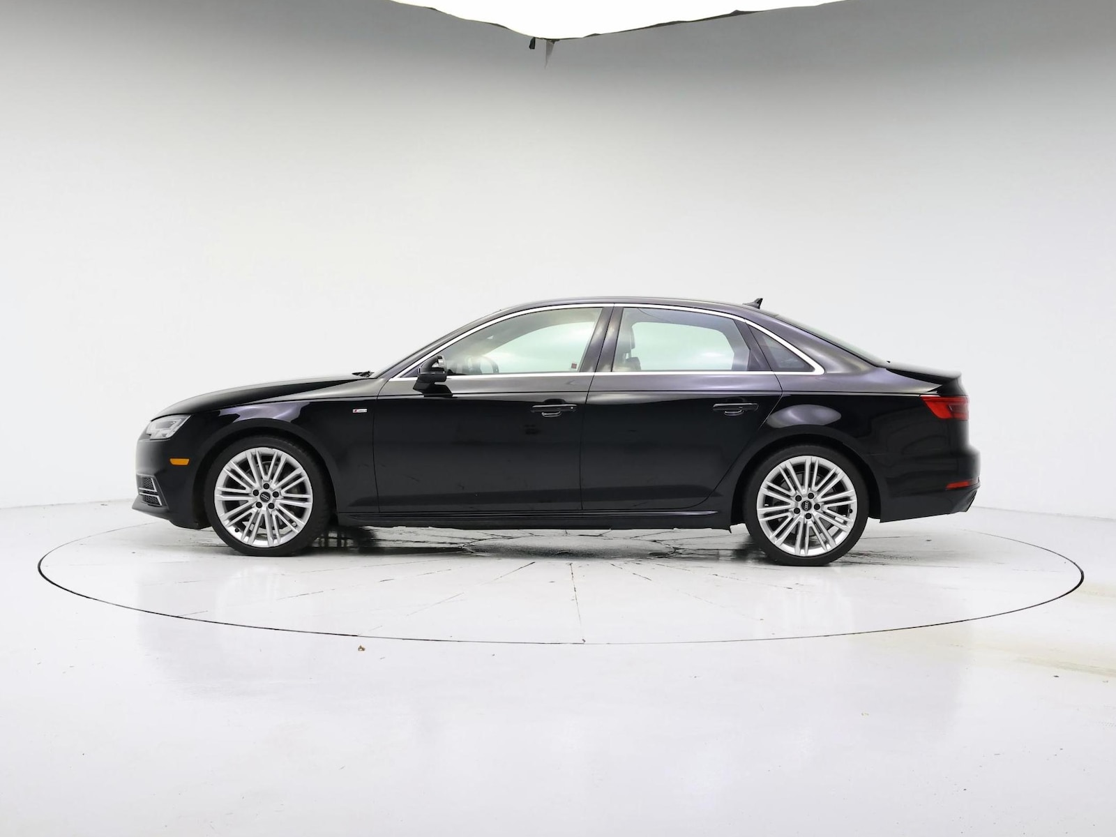 2017 Audi A4 Premium Plus - Photo 4