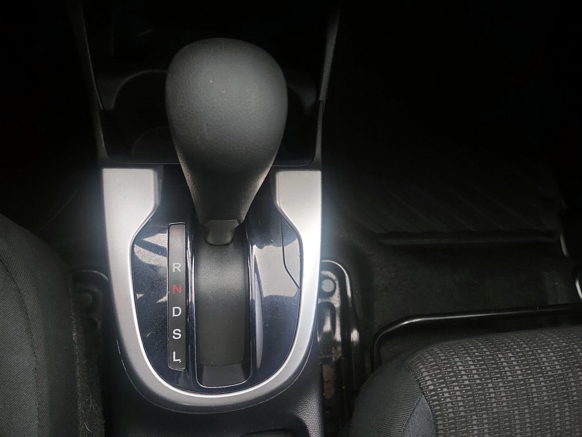 Thumbnail: 2015 Honda Fit - 17