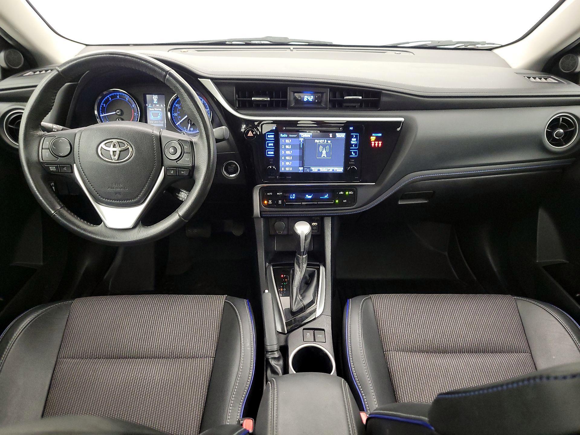 Thumbnail: 2018 Toyota Corolla - 9