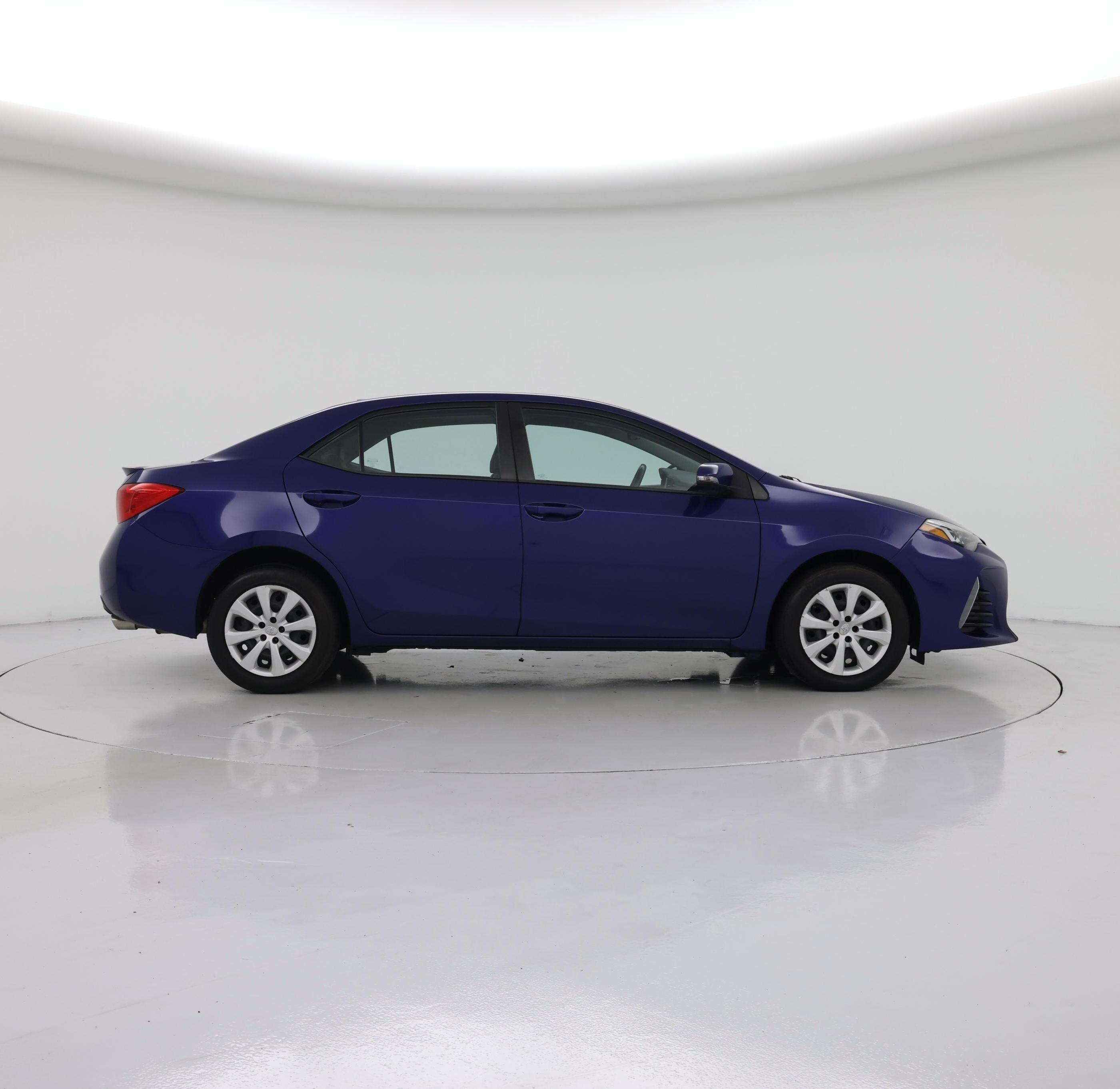 Thumbnail: 2018 Toyota Corolla - 7