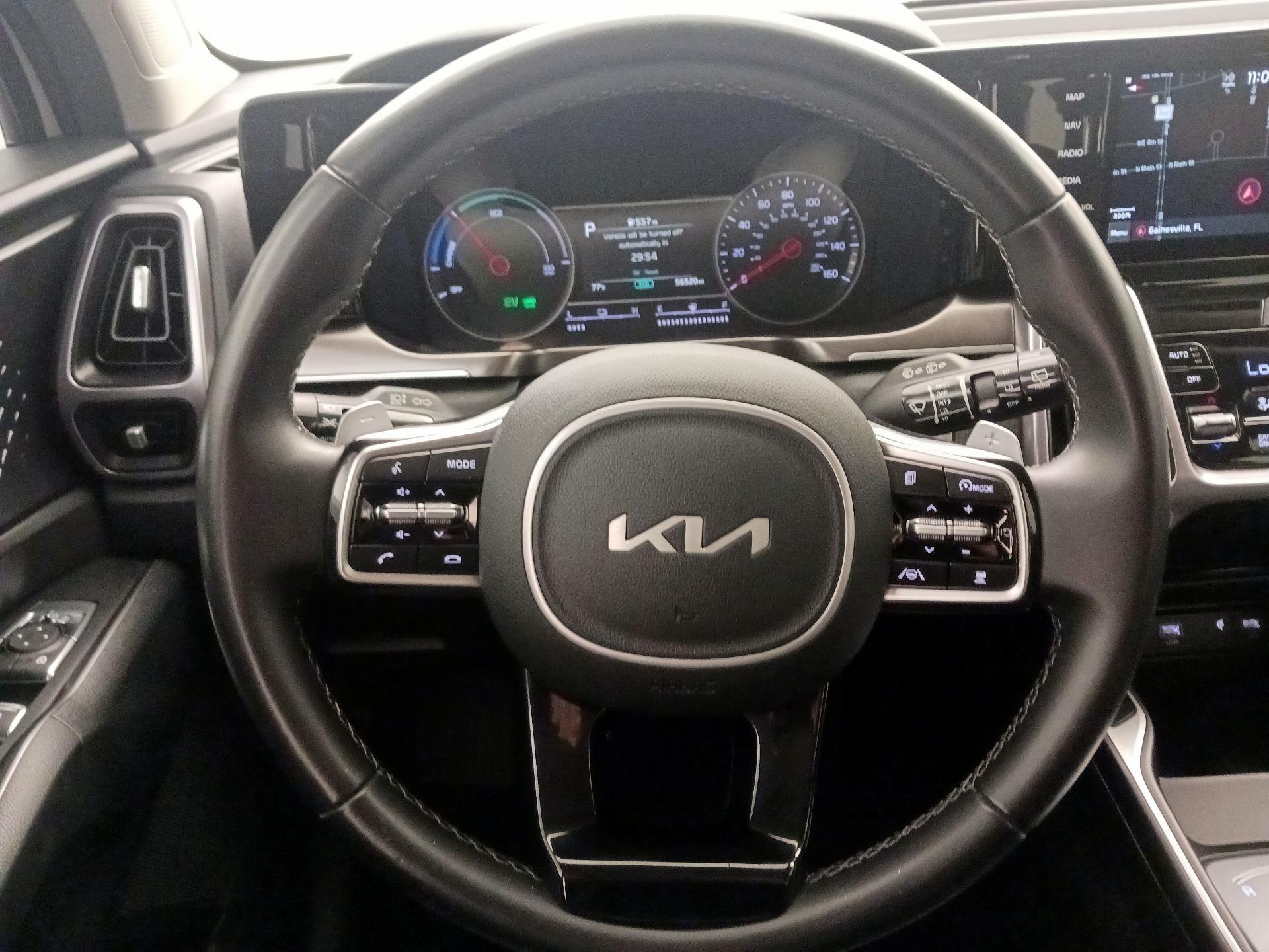 Thumbnail: 2022 Kia Sorento - 10