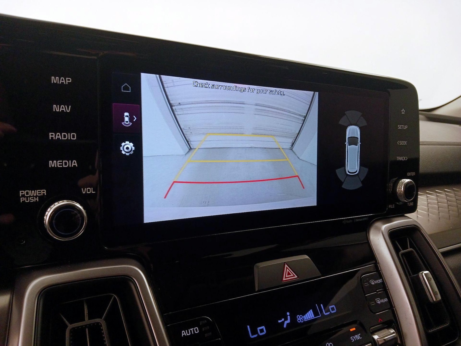2022 Kia Sorento EX Hybrid - Photo 16