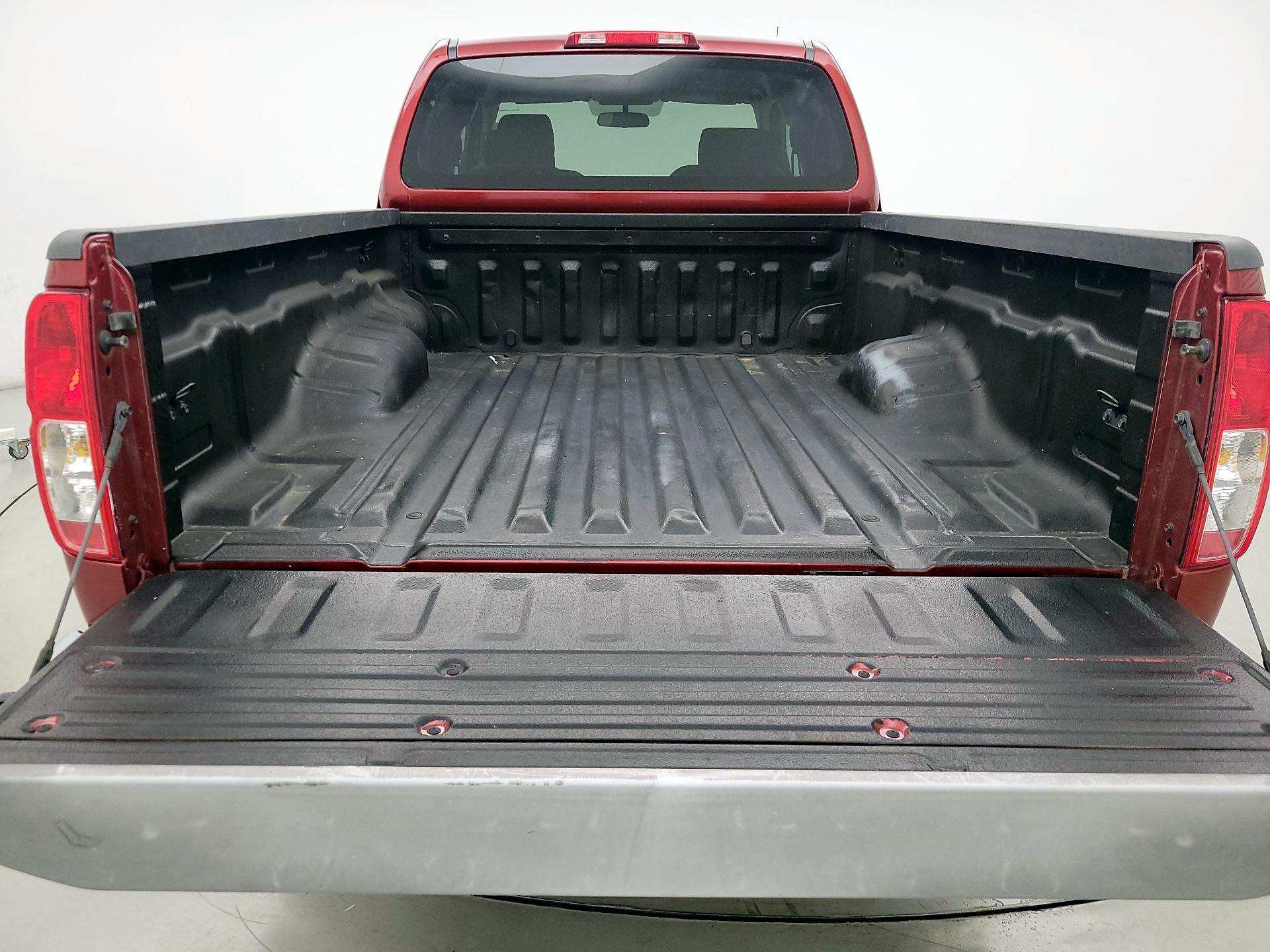 Thumbnail: 2017 Nissan Frontier - 19
