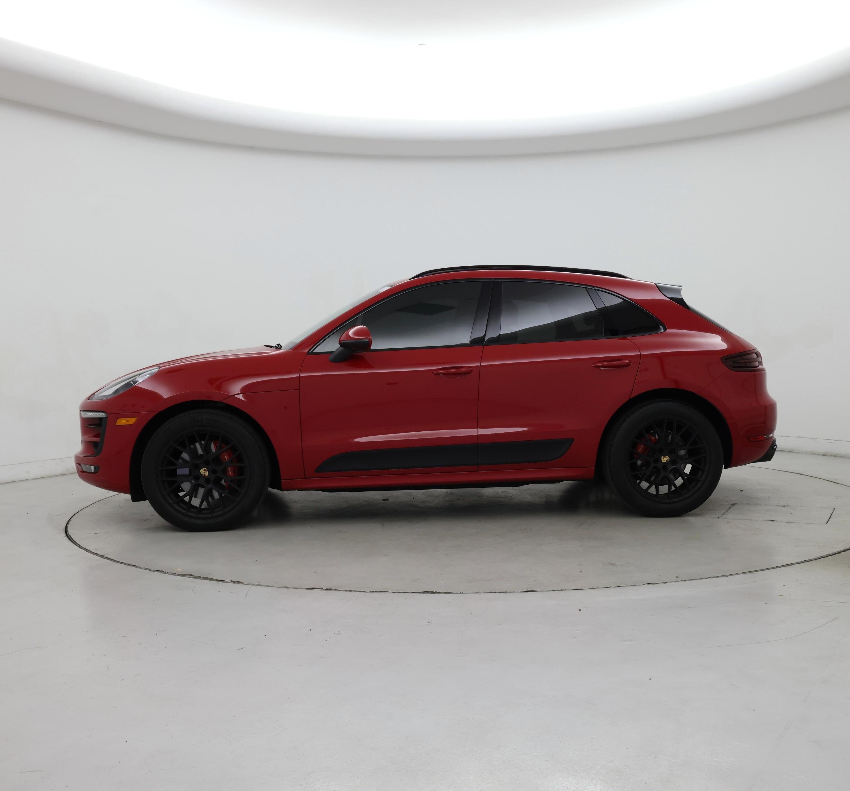 Thumbnail: 2017 Porsche Macan - 3