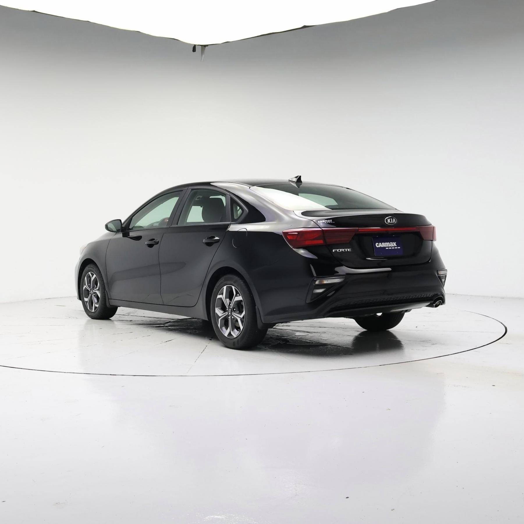 Thumbnail: 2019 Kia Forte - 2