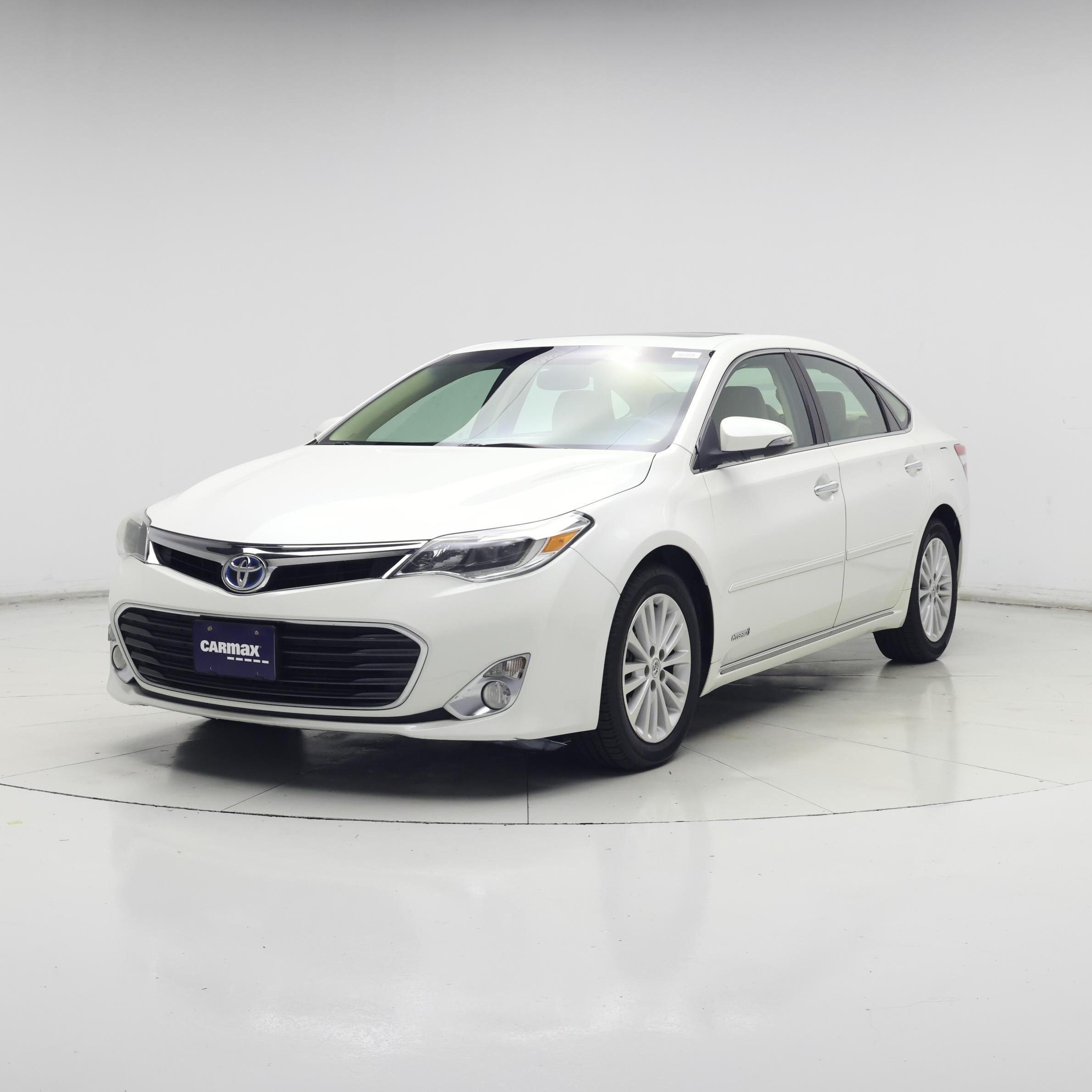 Thumbnail: 2015 Toyota Avalon - 4