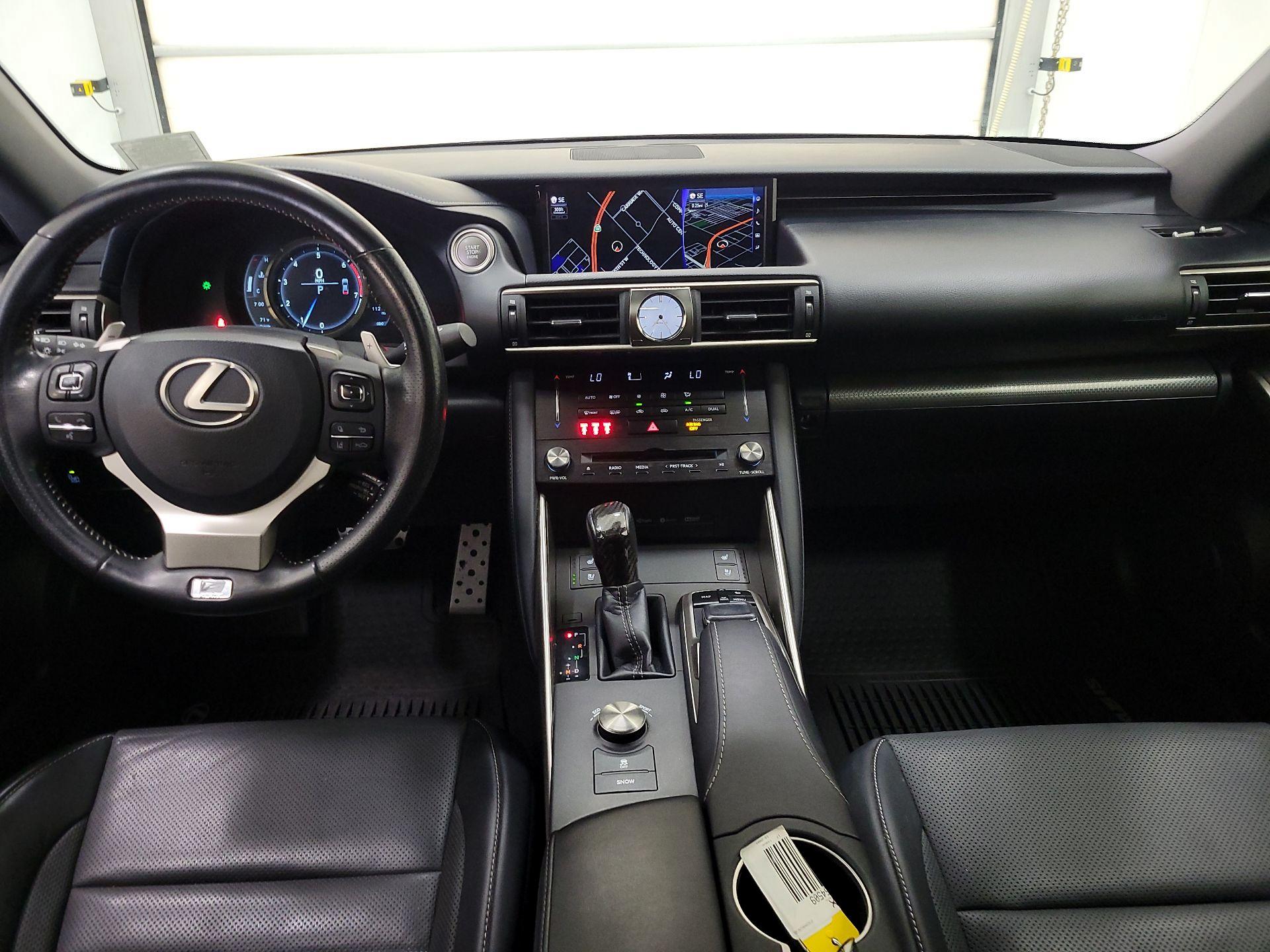 Thumbnail: 2017 Lexus IS - 9