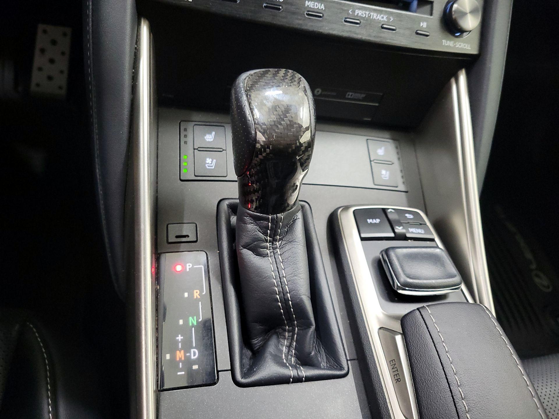 Thumbnail: 2017 Lexus IS - 18