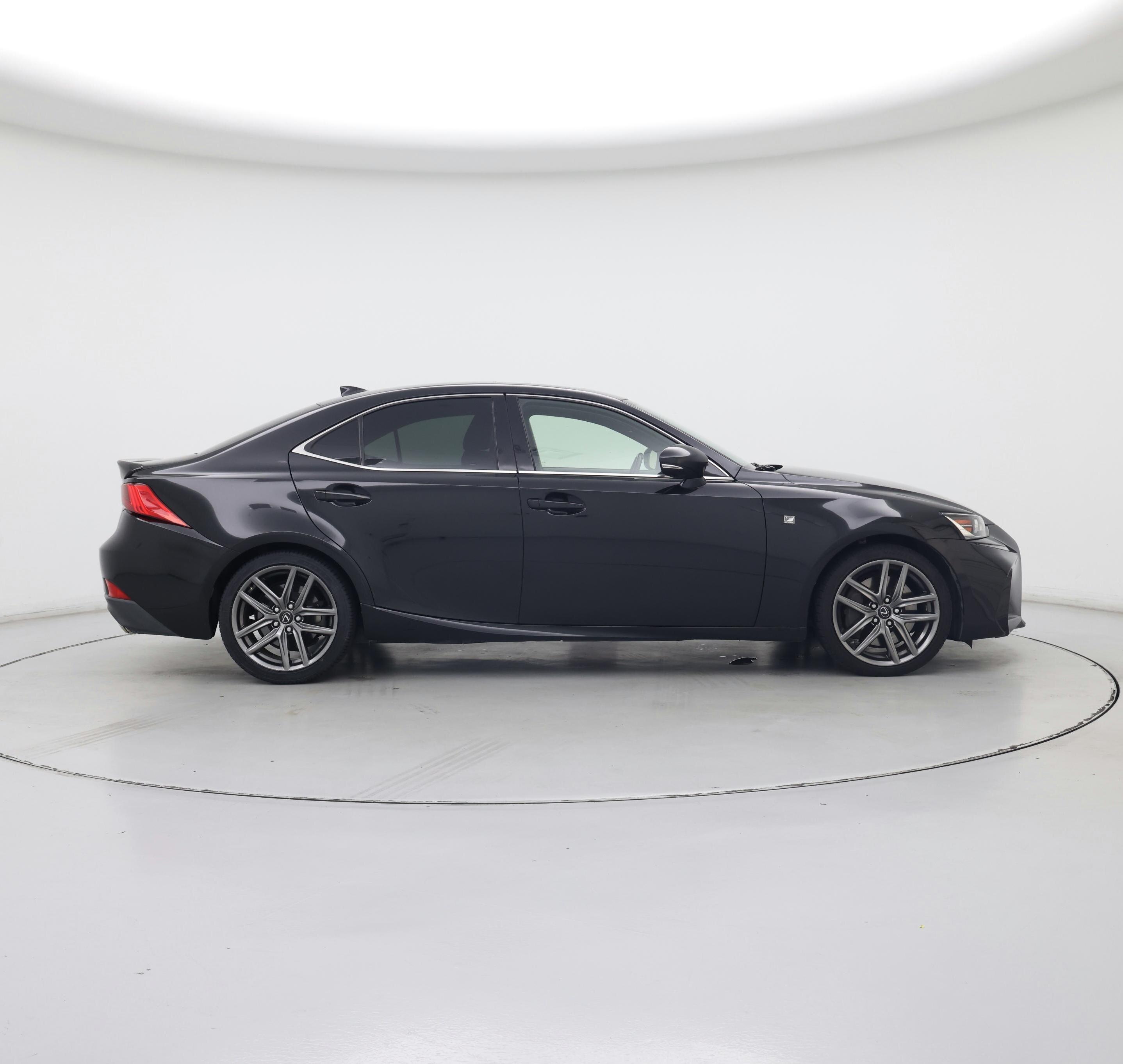 Thumbnail: 2017 Lexus IS - 7