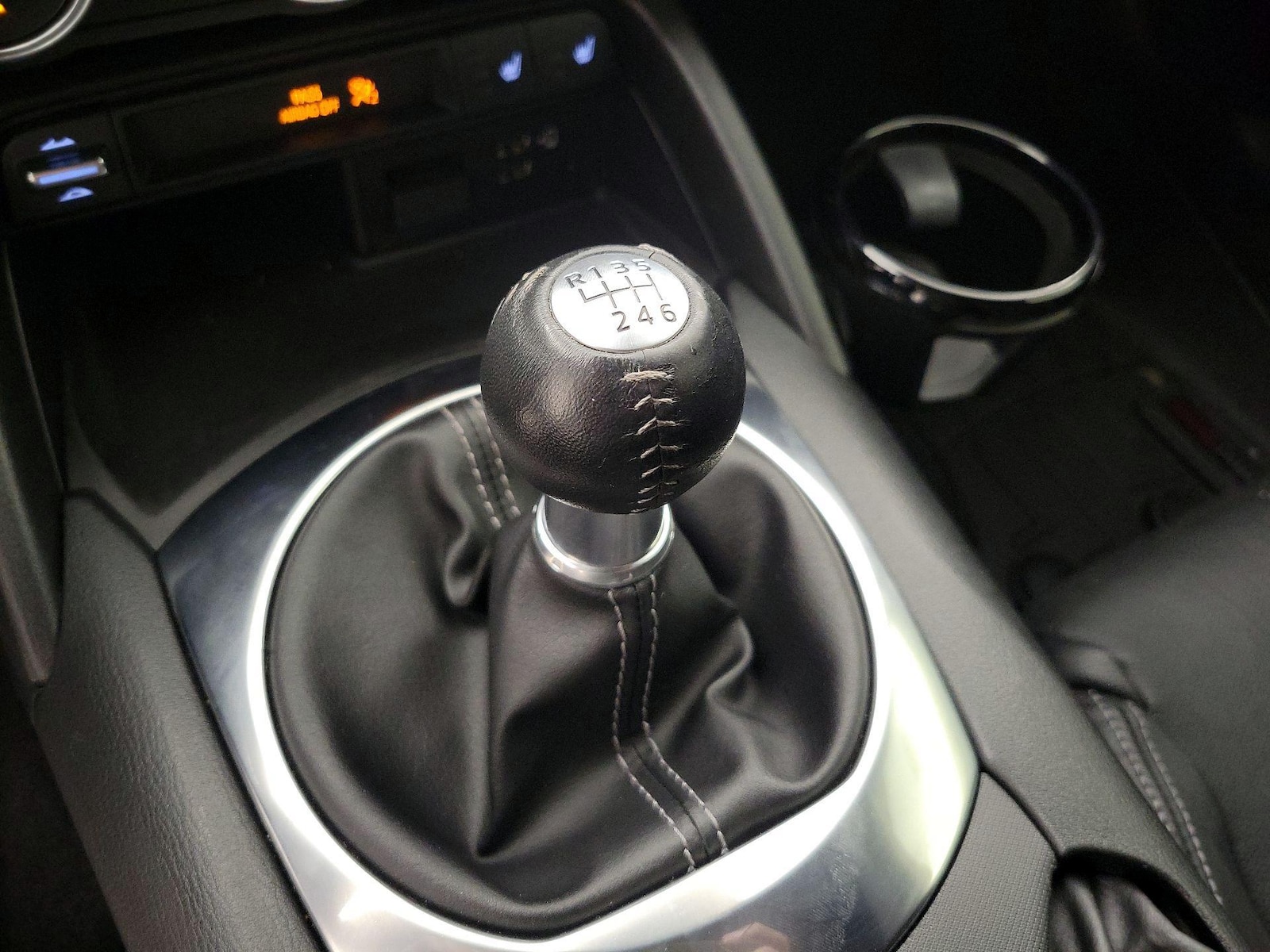 2021 Mazda MX-5 Miata RF Grand Touring - Photo 19