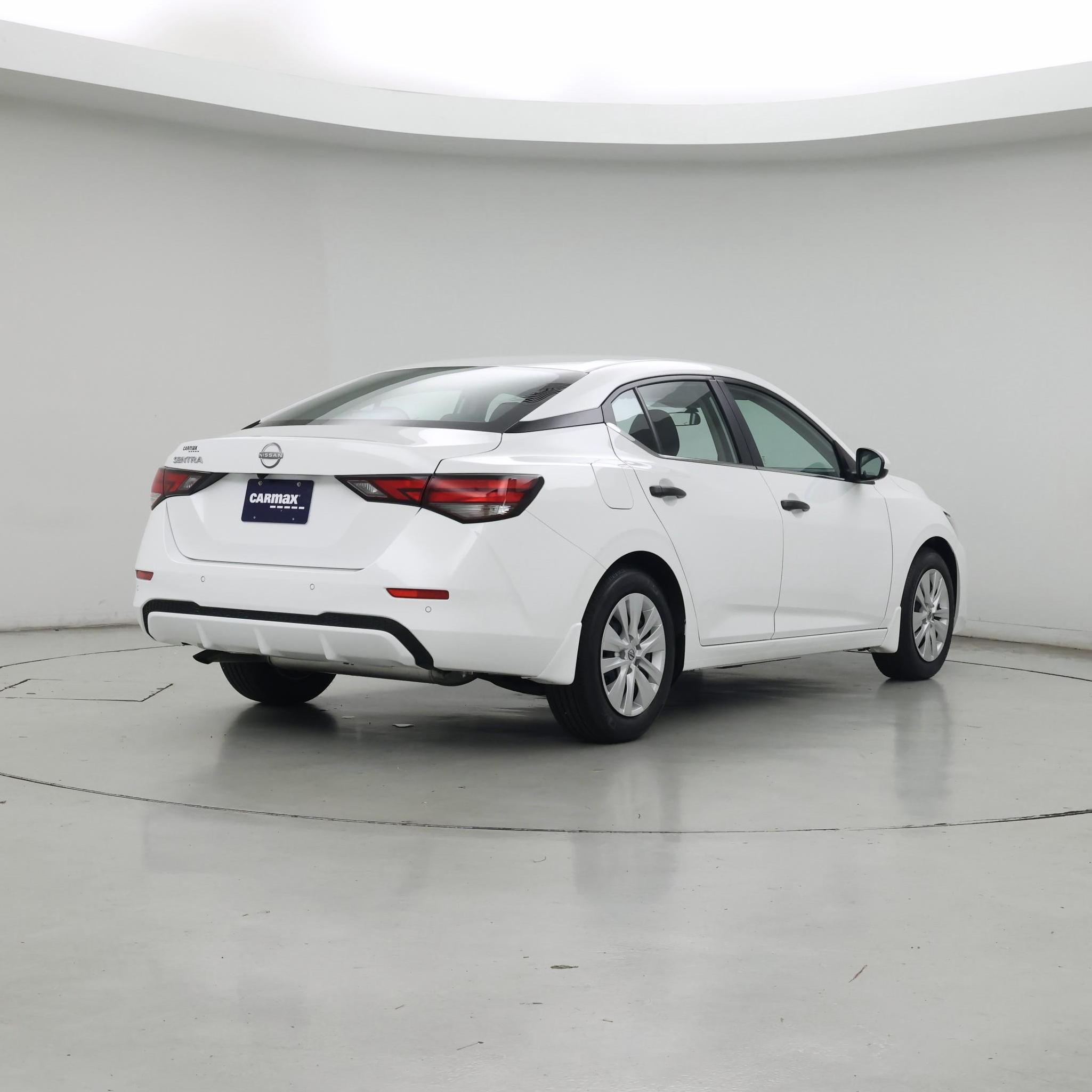 Thumbnail: 2025 Nissan Sentra - 8