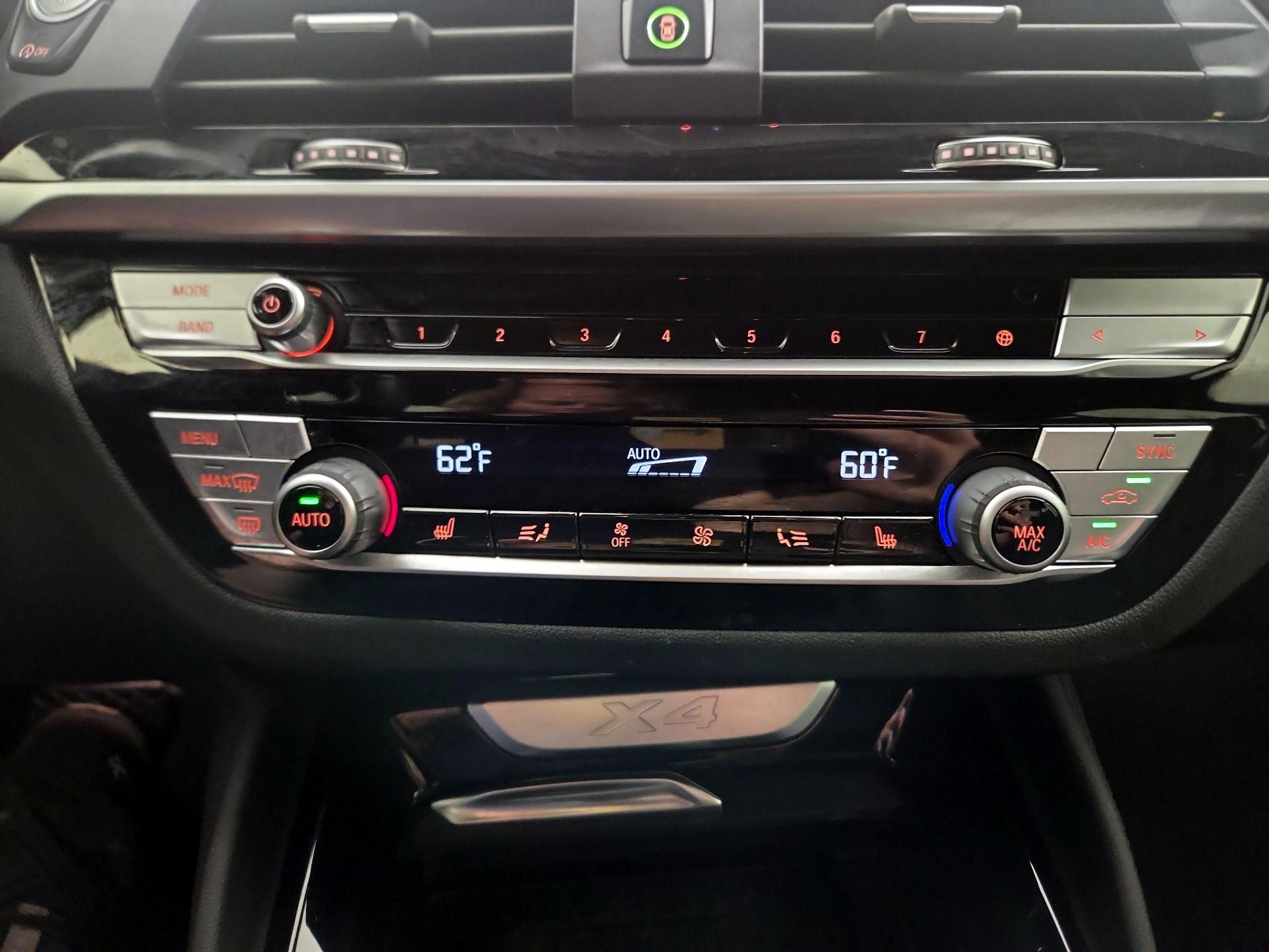 Thumbnail: 2021 BMW X4 - 17