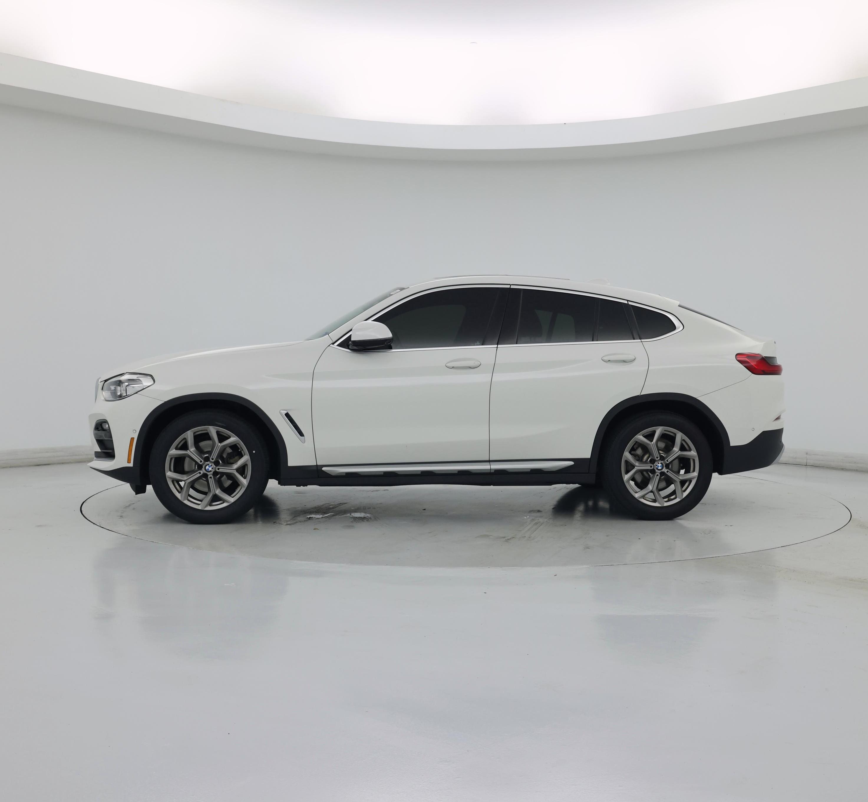 Thumbnail: 2021 BMW X4 - 3