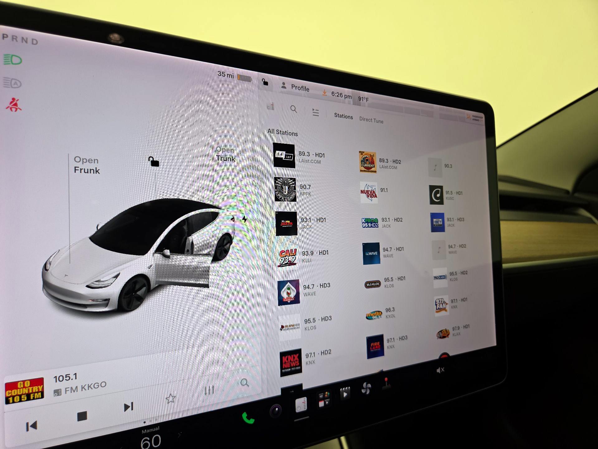 Thumbnail: 2019 Tesla Model 3 - 15
