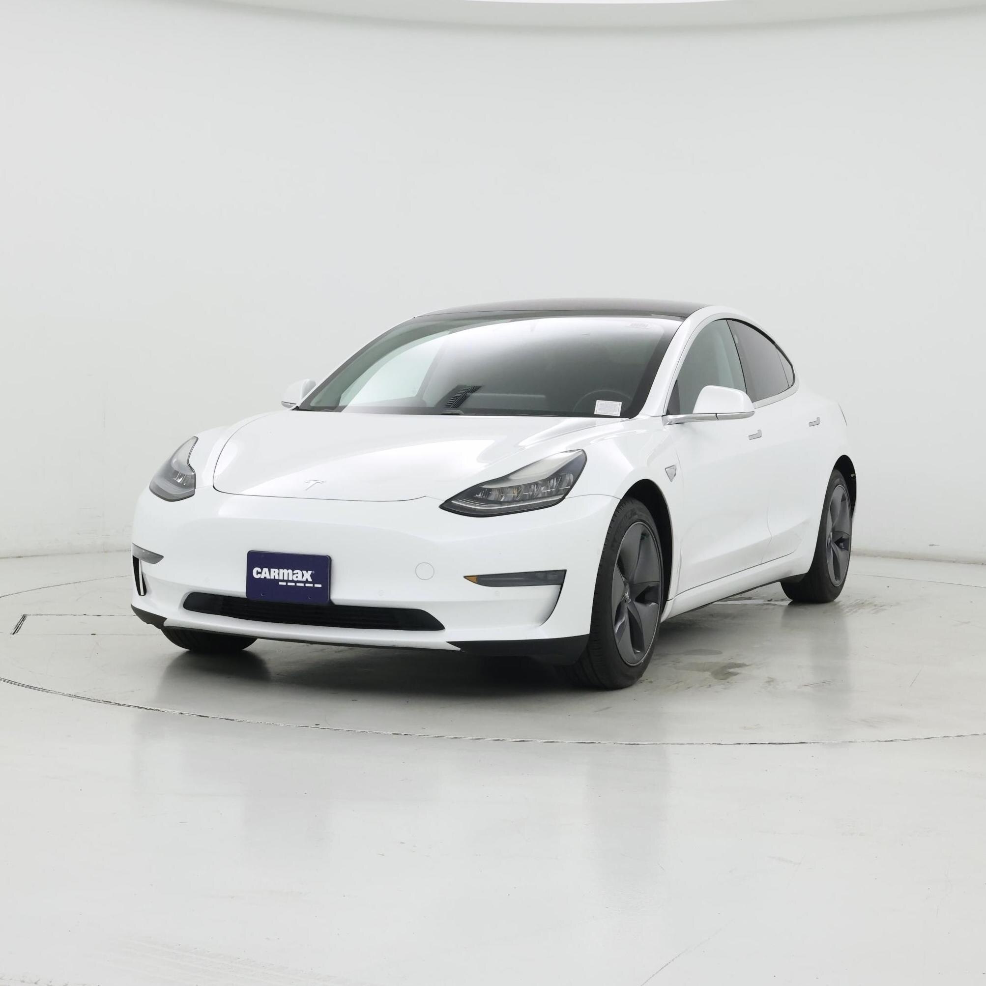 Thumbnail: 2019 Tesla Model 3 - 4