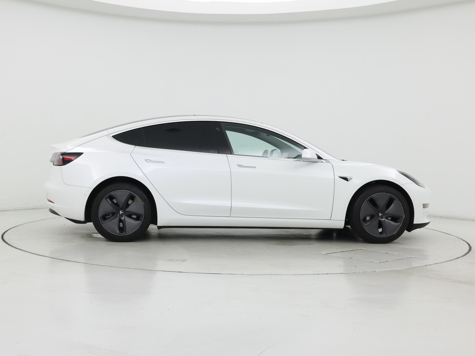 2019 Tesla Model 3 Base - Photo 8