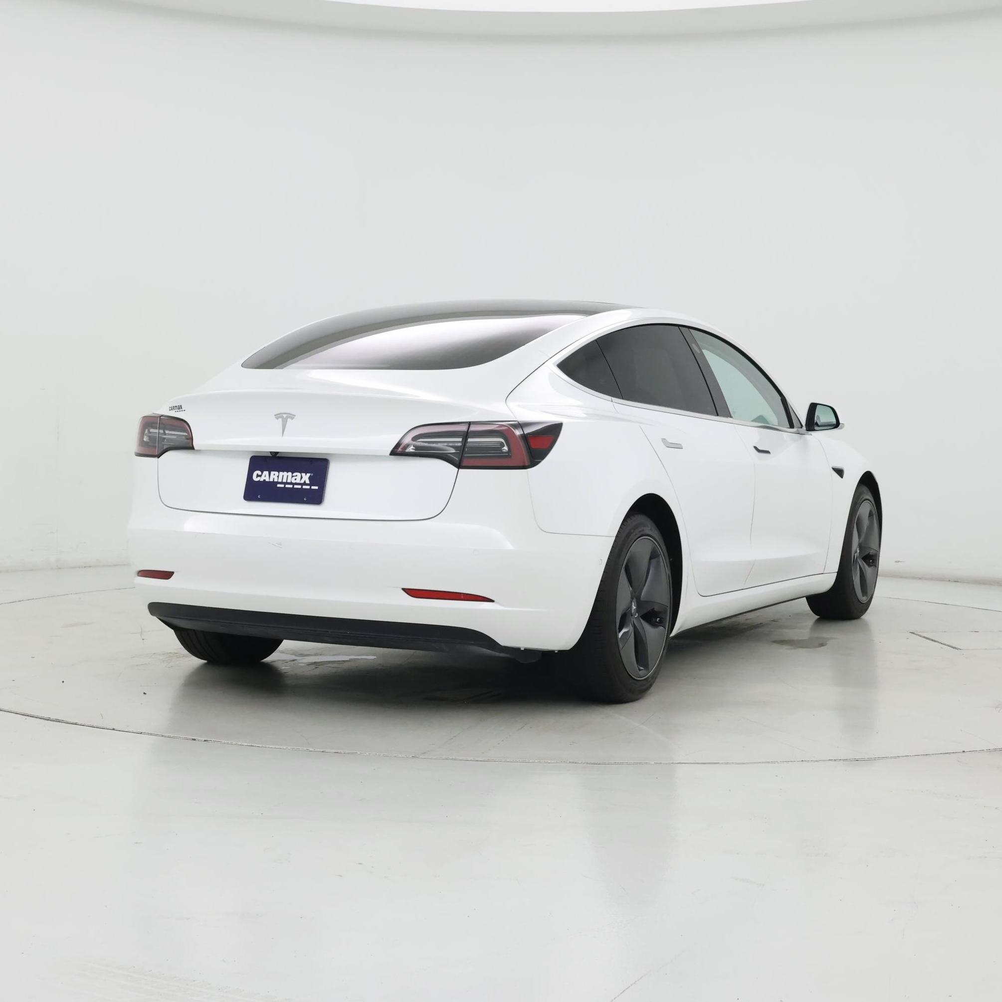 Thumbnail: 2019 Tesla Model 3 - 8